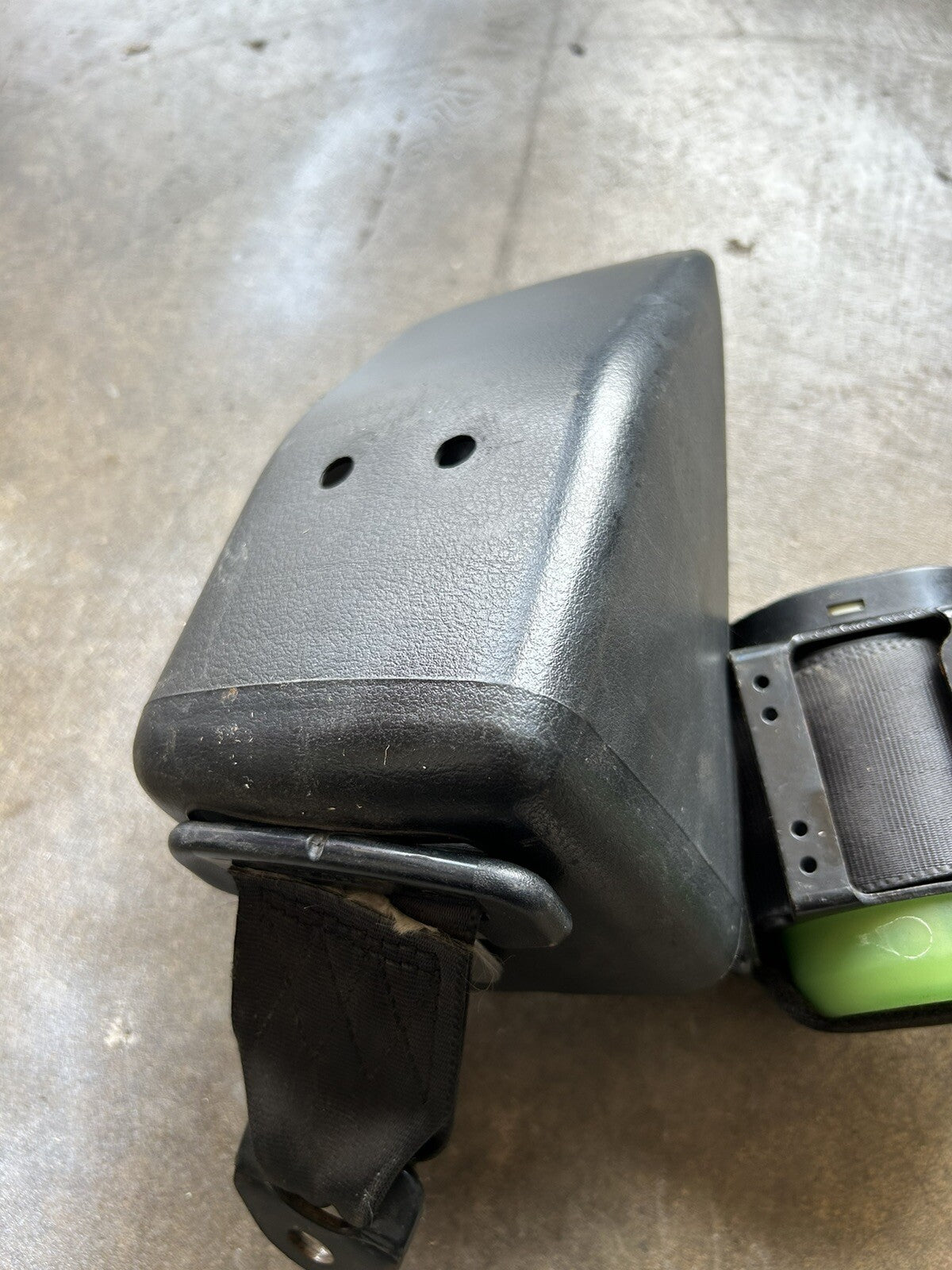 1991-1994 Nissan 240SX KA24DE S13 Driver Left Rear Seat Belt Retractor