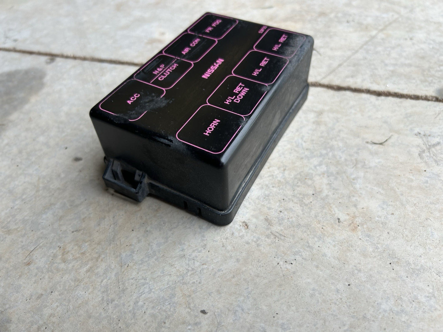 89-94 Nissan 240sx S13 OEM Engine Bay Fuse Box Cover Lid used