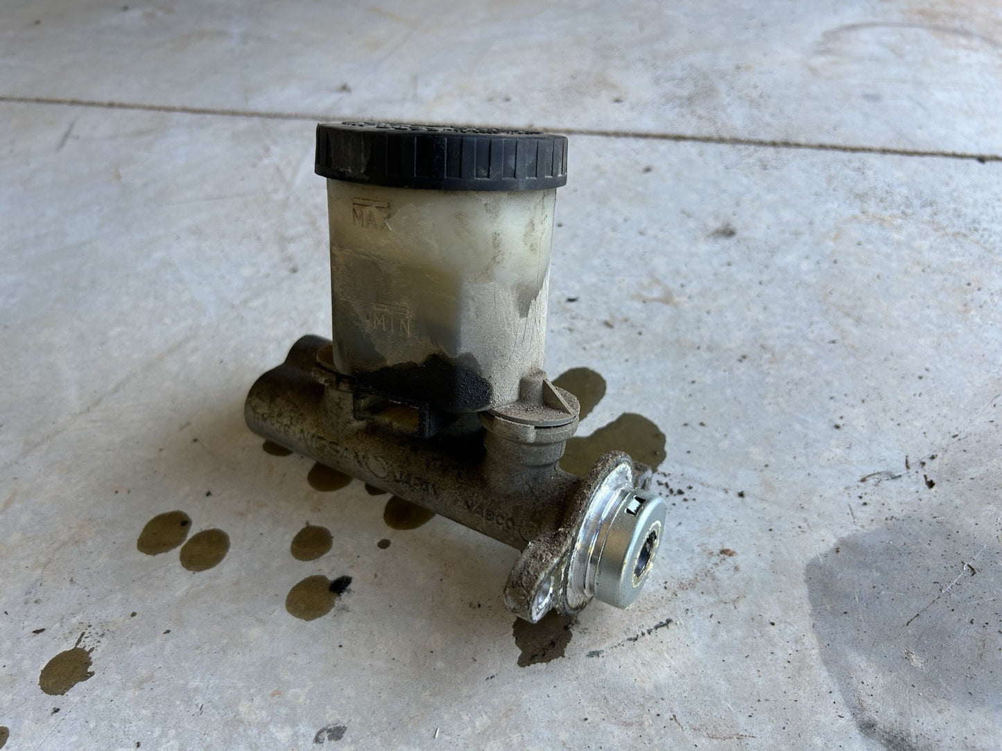 1989-1994 Nissan 240sx S13 Brake Master Cylinder Without ABS