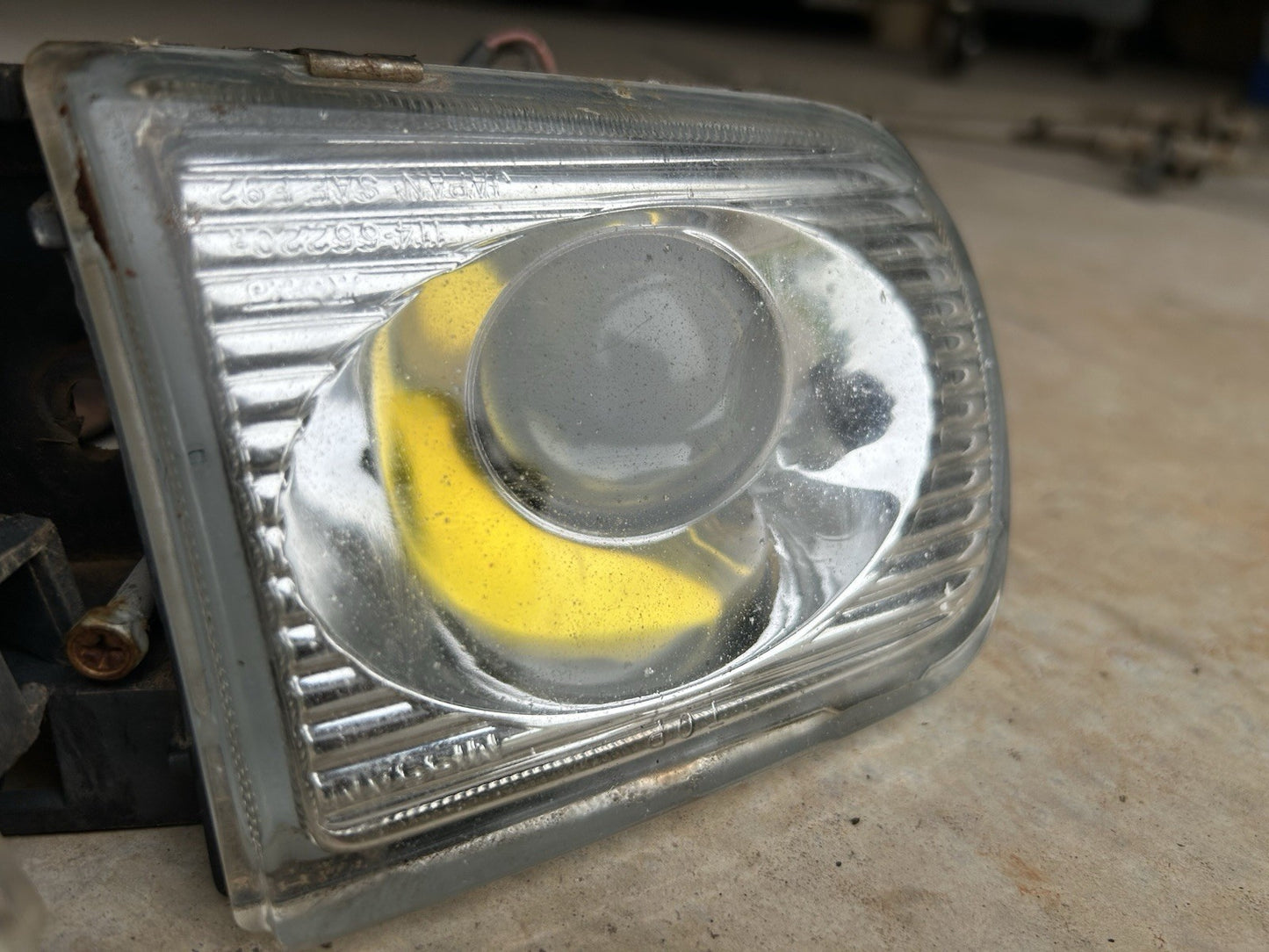 95-96 Nissan 240sx S14 SE OEM Zenki RH LH Fog Lights Pair W Bracket Damage