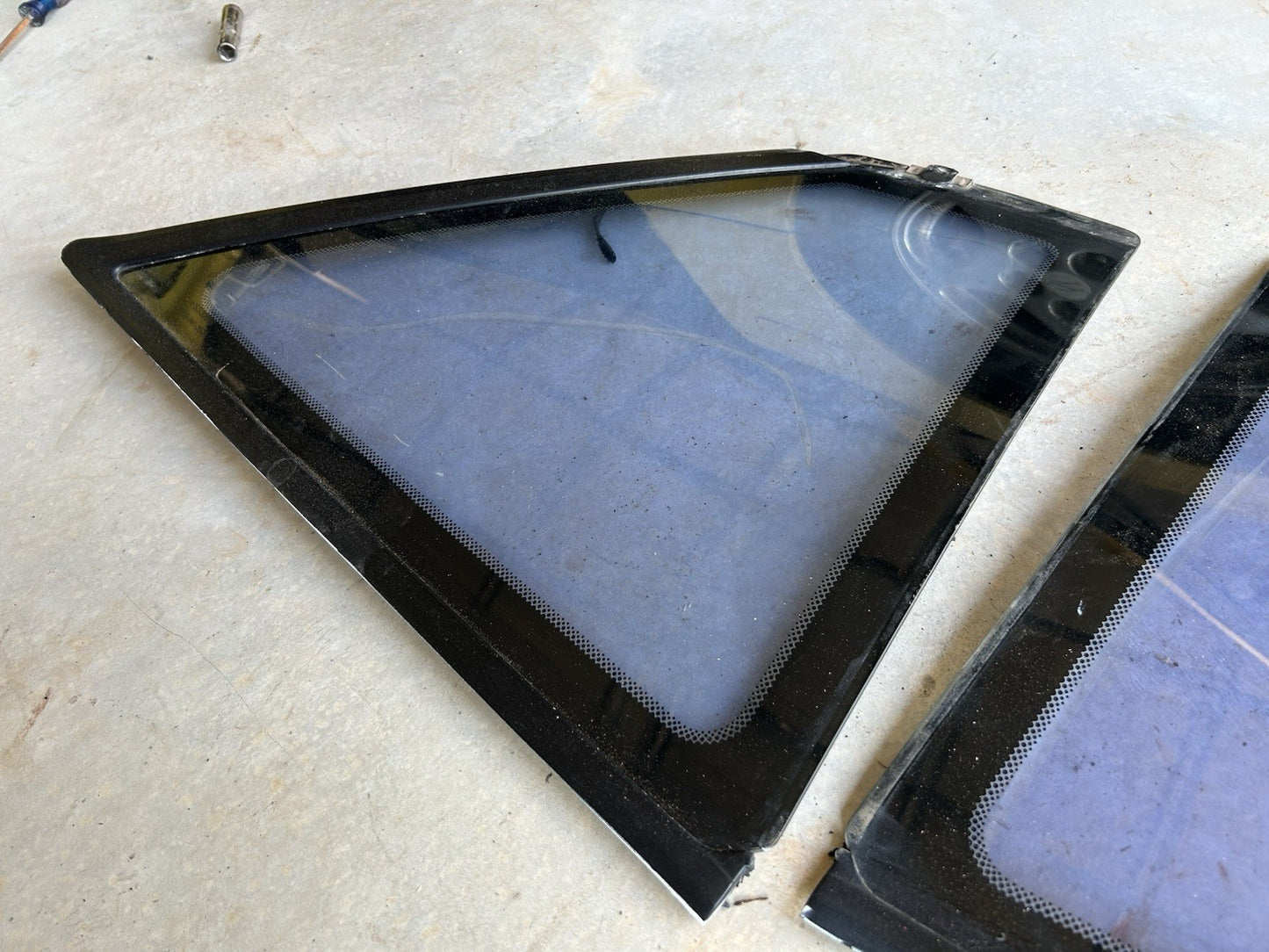 89-93 Nissan 240sx S13 Coupe OEM Rear RH Right Pass Quarter Window Glass- GOOD