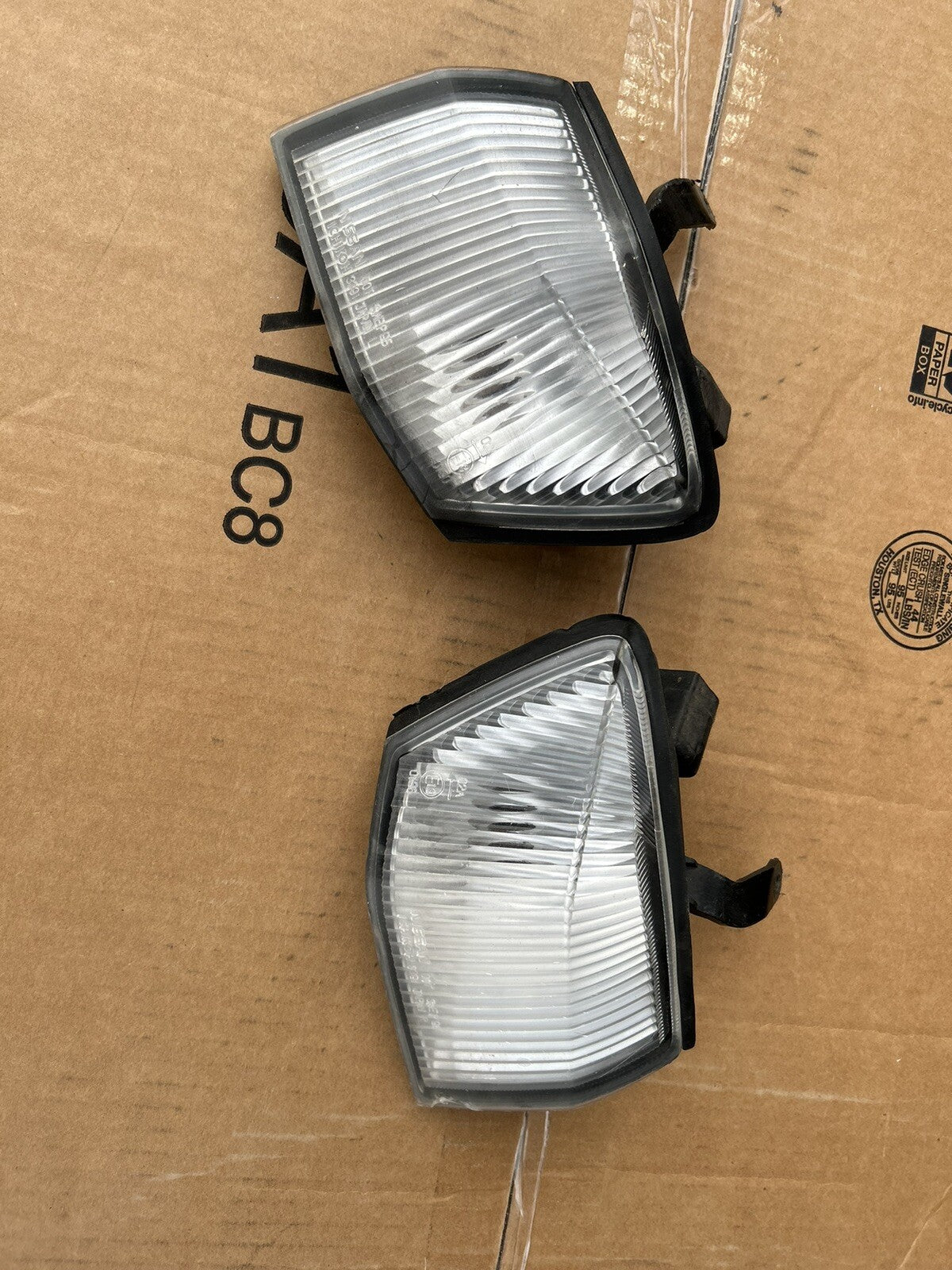 95-98 Nissan 240SX OEM Silvia KOUKI Corner Lights - Light Damaged