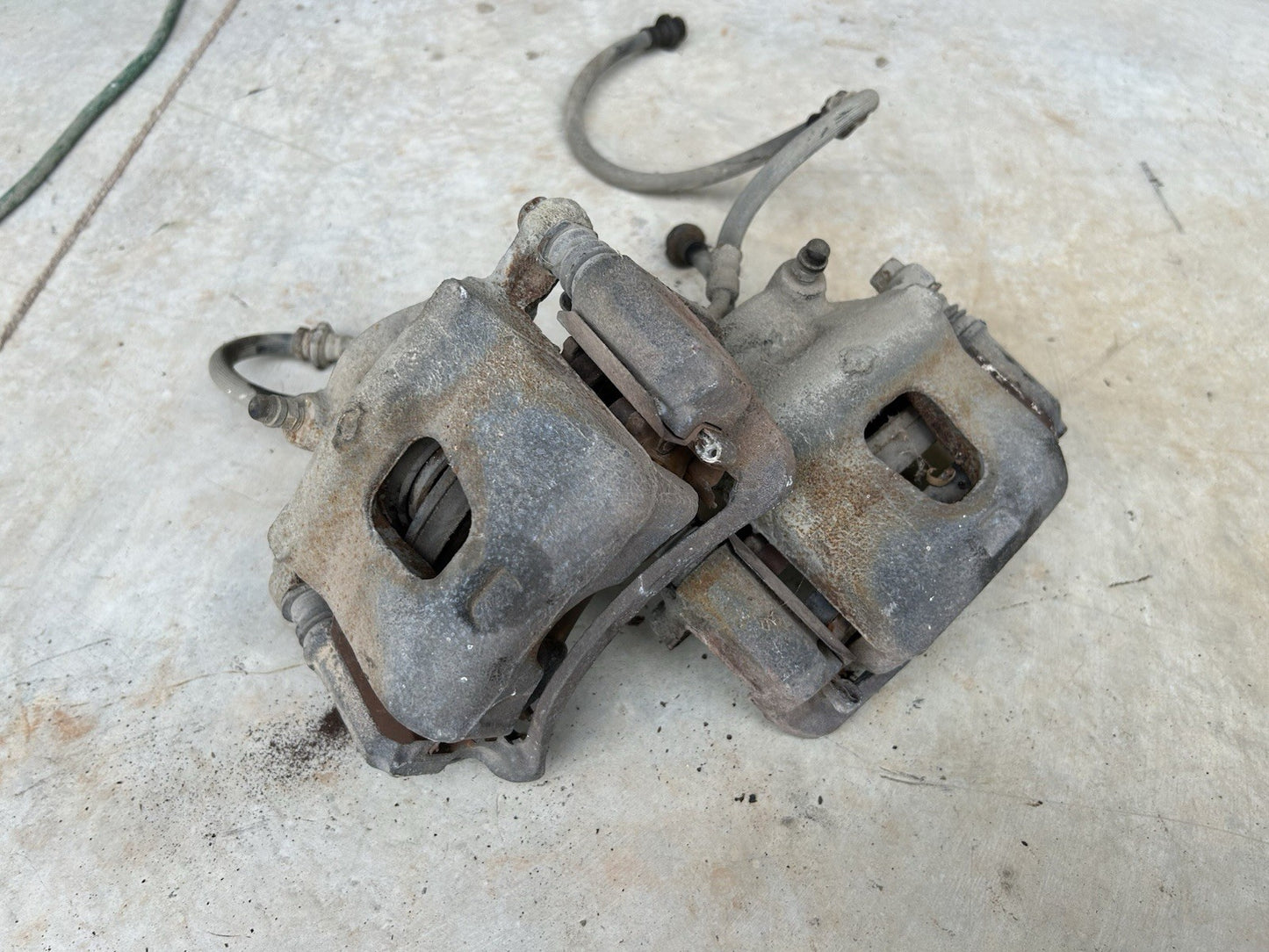 89-94 Nissan 240sx S13 OEM Front Brakes Caliper Right/Left