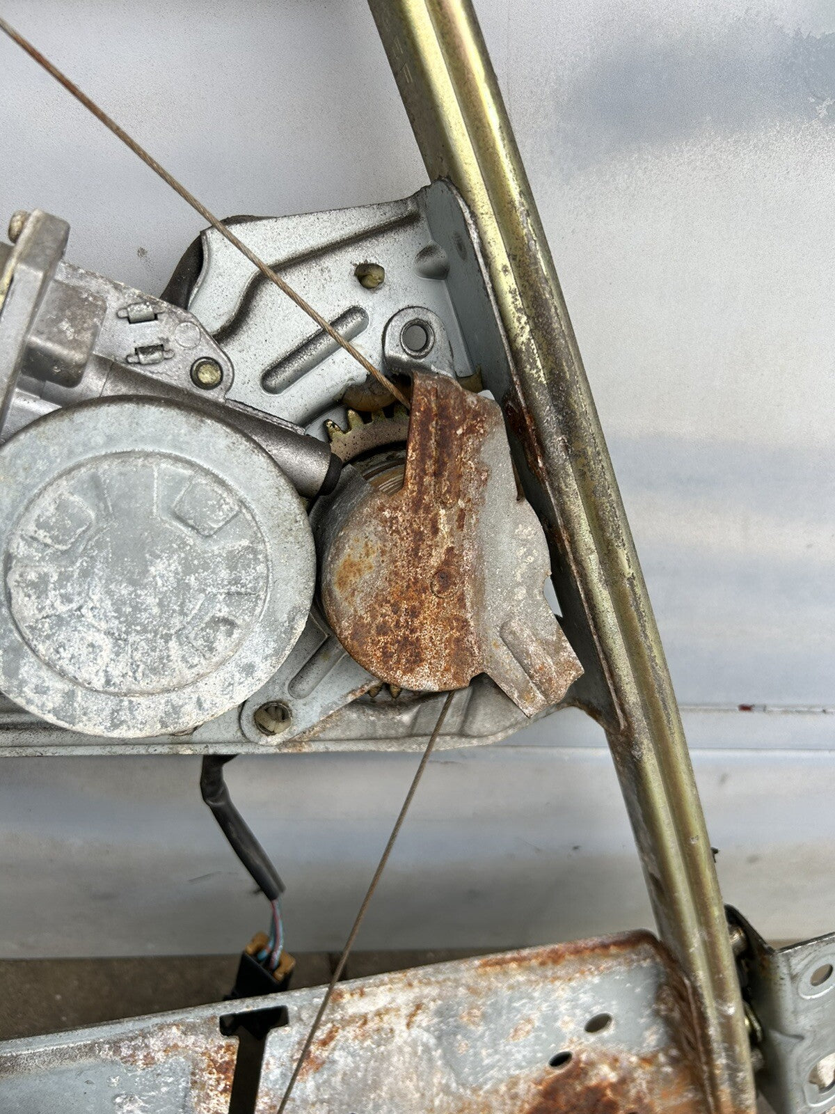 89-94 Nissan 240sx S13 RIGHT SIDE Power Window Regulator Motor -TESTED
