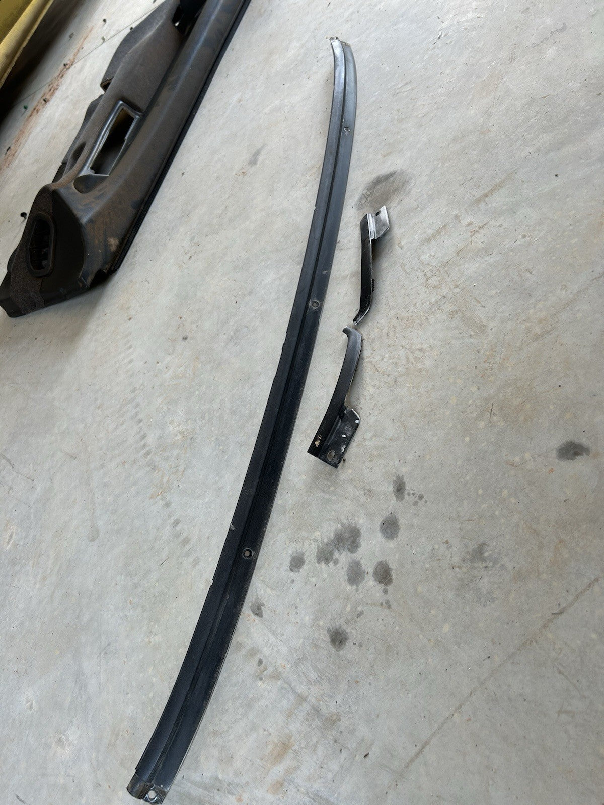 89-93 Nissan S13 240sx Coupe Rear Window Finisher Lower Trim SET Back Glass Oem