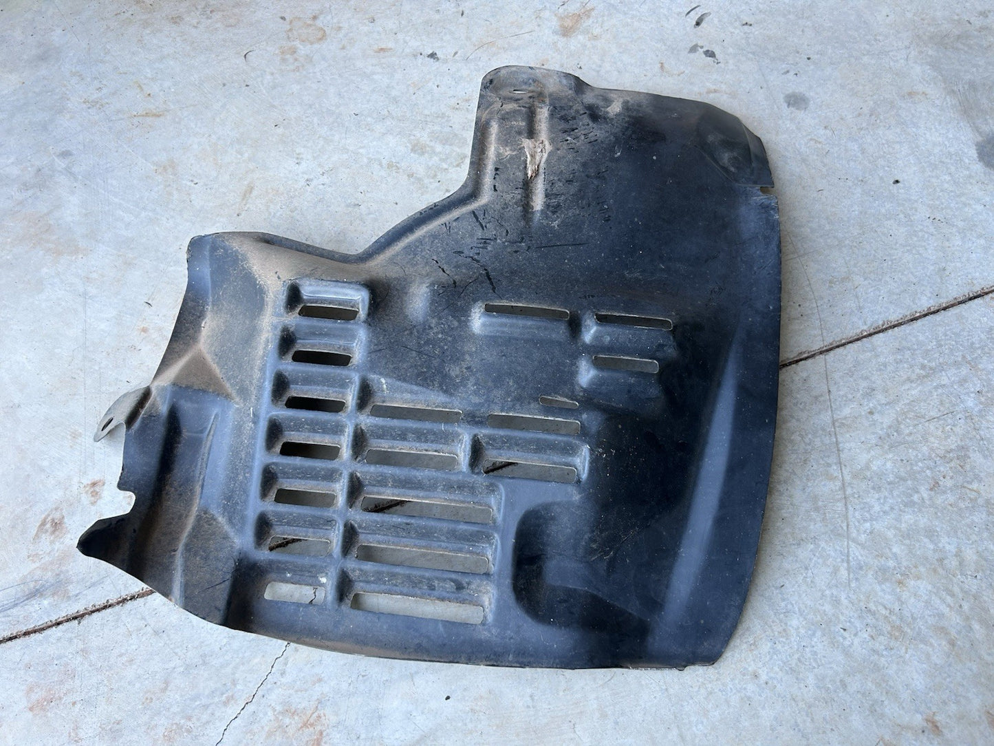 Splash Shield OEM 95-96 Nissan 240SX Front Right Front Section Passenger
