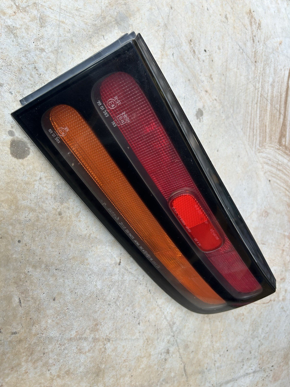 90-96 Nissan 300zx Z32 Right Tail Light RH OEM Taillight Housing Passenger WBulb
