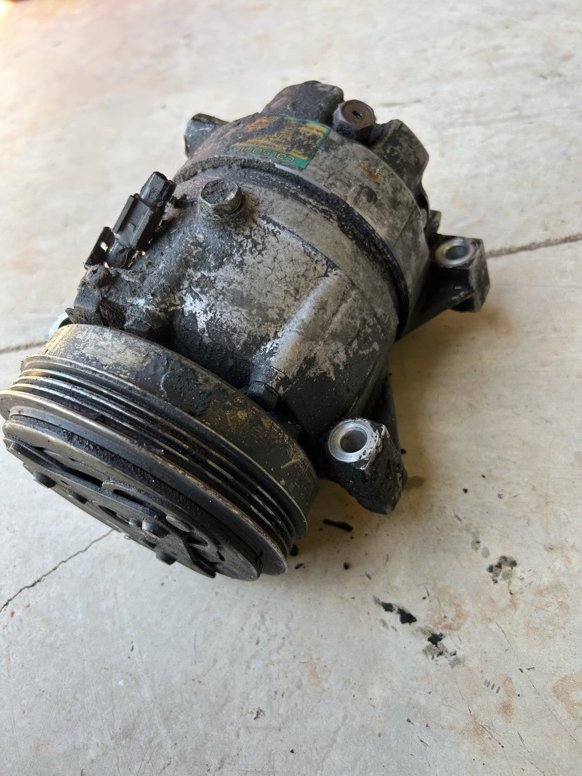 91-94 OEM Nissan 240SX S13 KA24DE Air Compressor A/C -Working