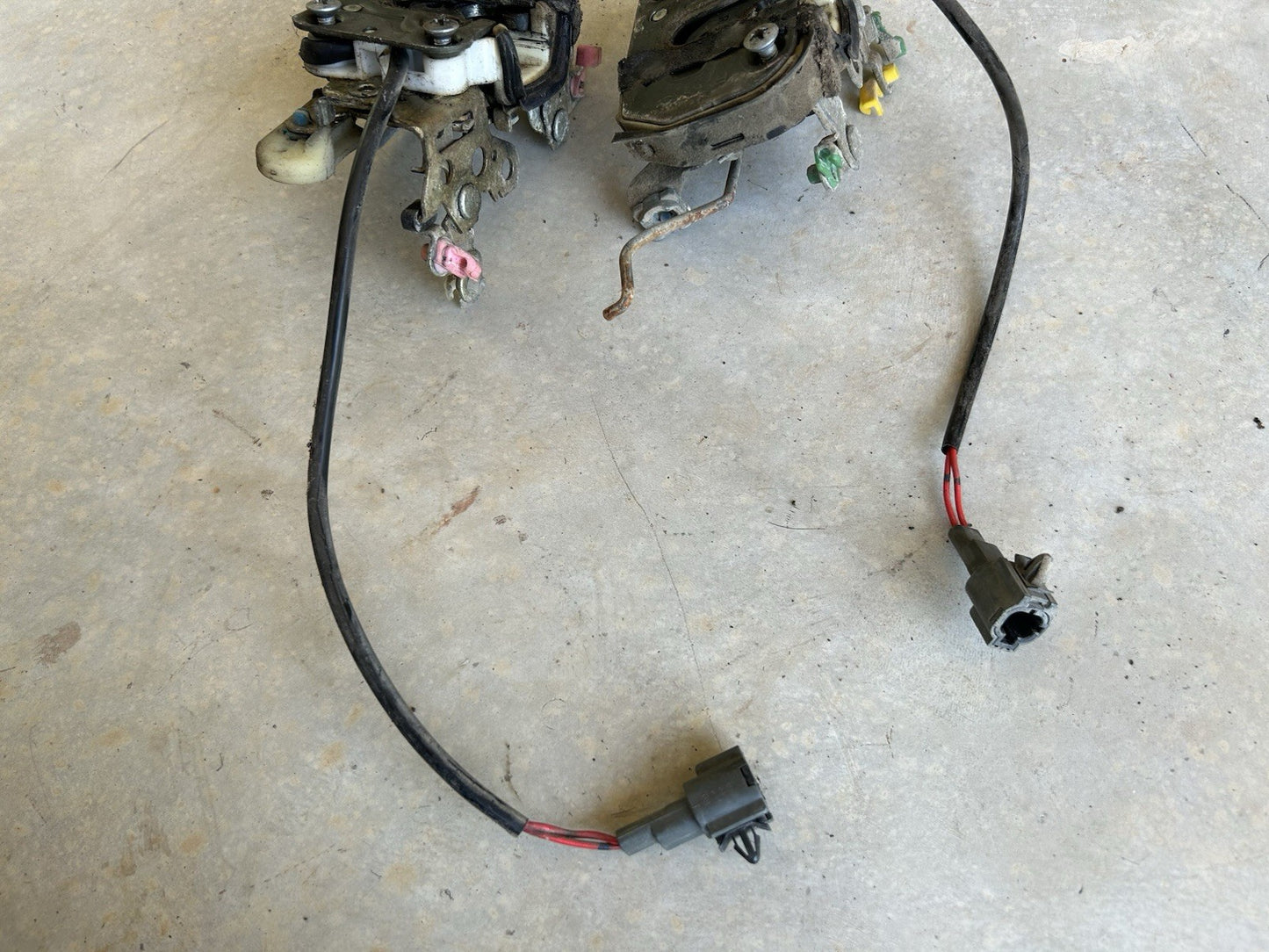 89-94 NISSAN 240SX S13 Right Door Lock Latch Actuator OEM RH Passenger