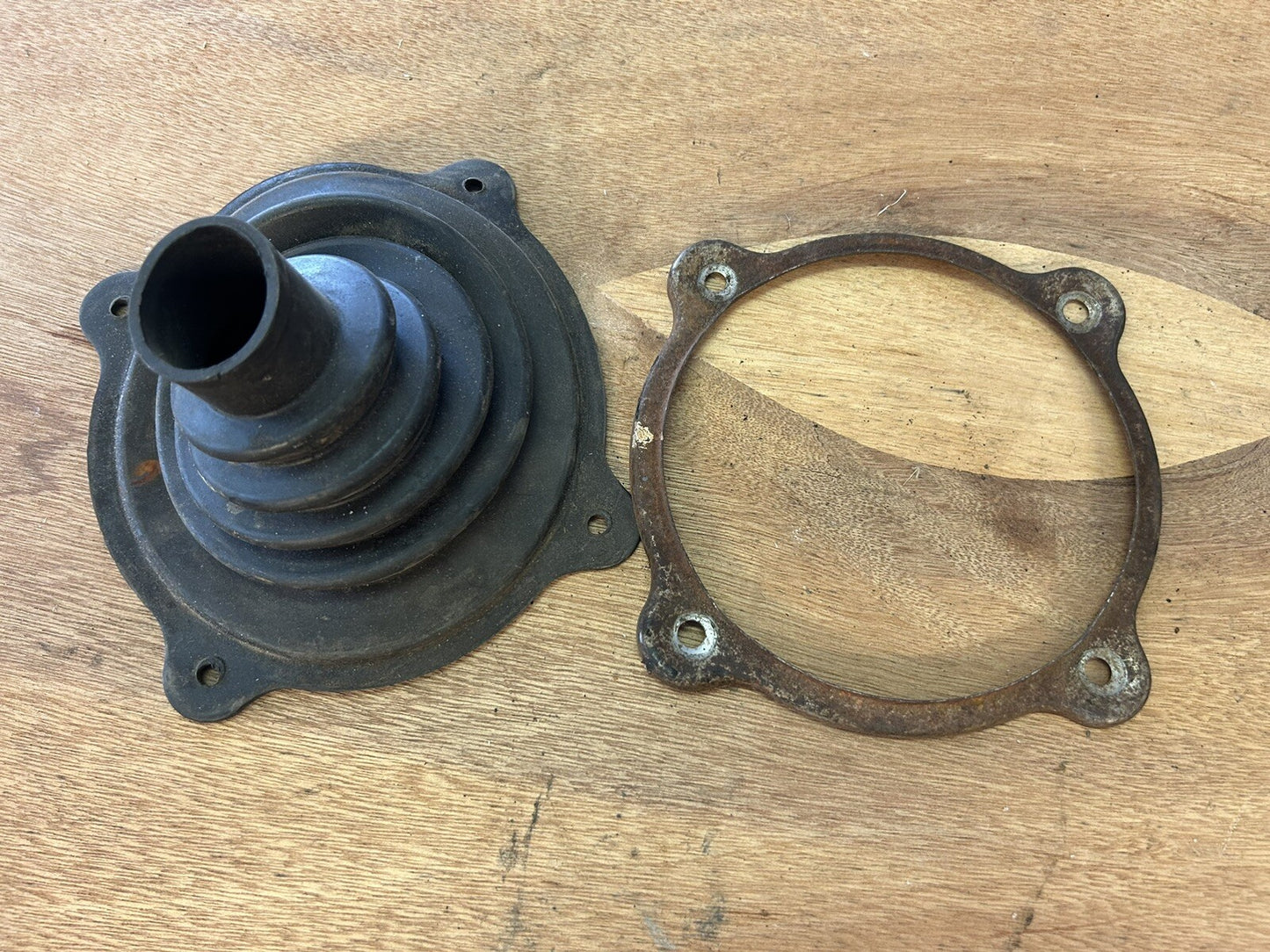 JDM OEM Nissan 240SX 180SX S13 S14 Used Lower Upper Shift Boot Dust W Ring