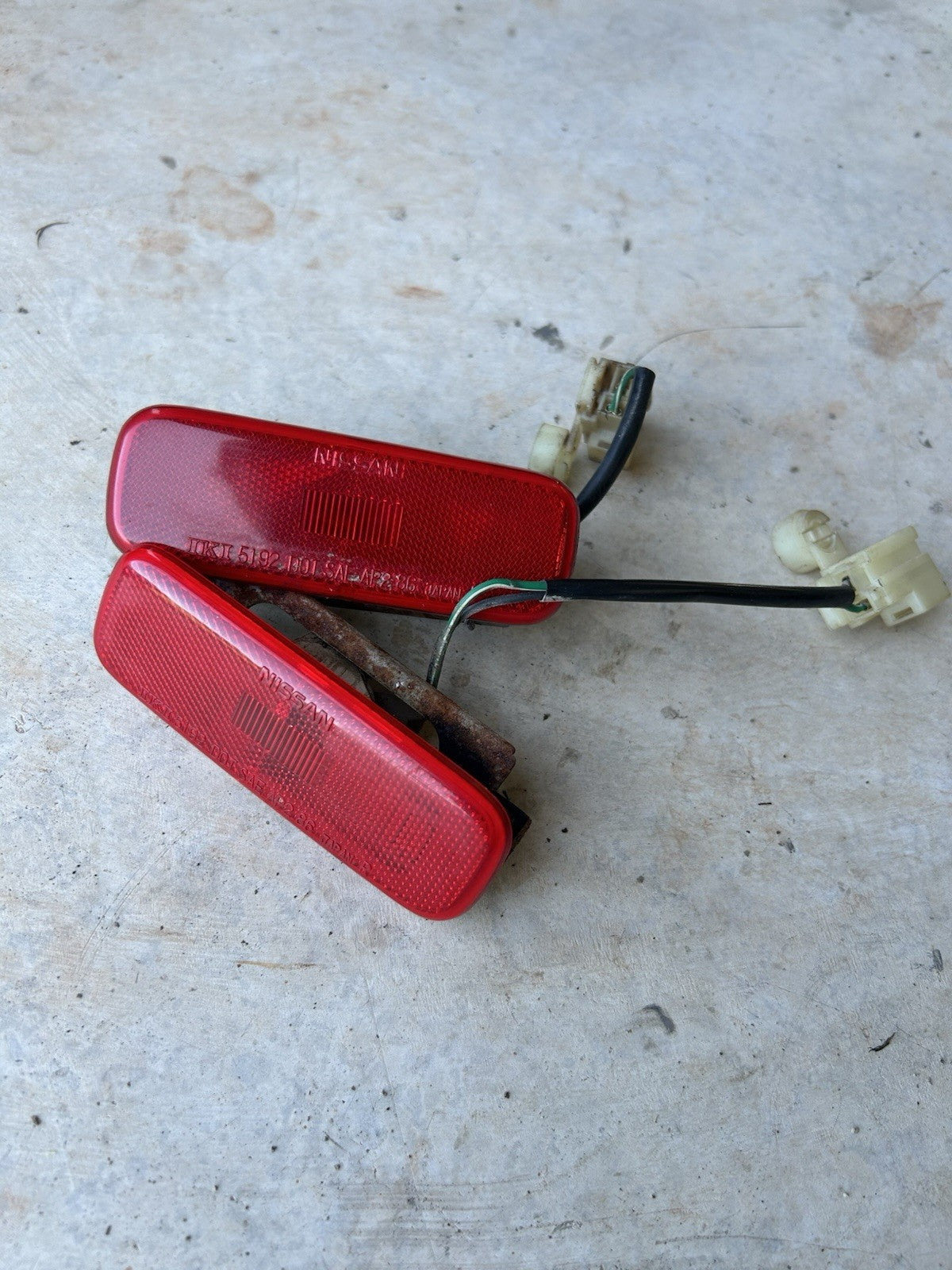 89-94 Nissan 240sx S13 Left + Right Pair Rear Side Marker Light w/bracket OEM