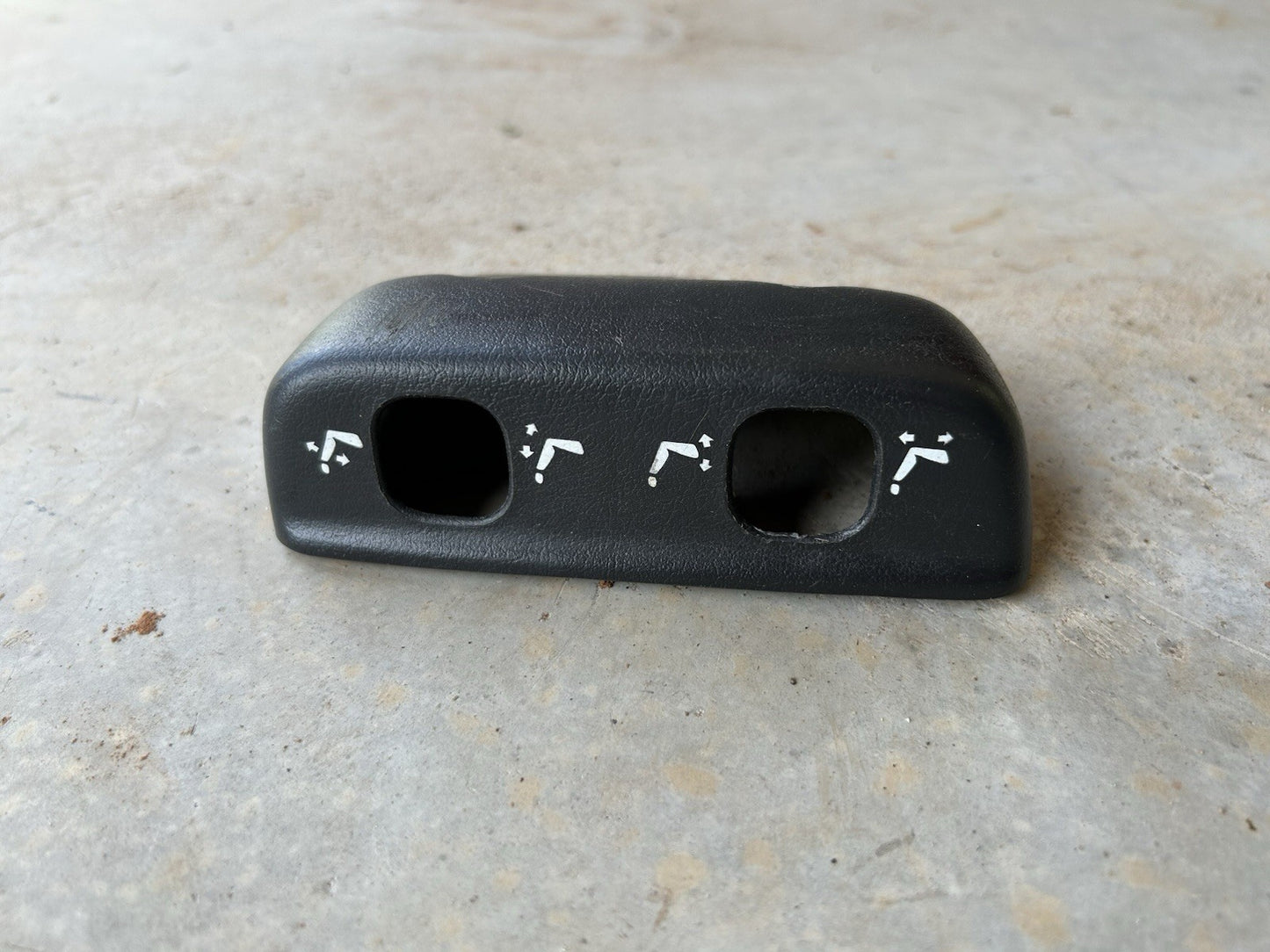 90-96 300zx Z32 Power Seat Switch Bezel /Cover /Trim Black OEM Nissan