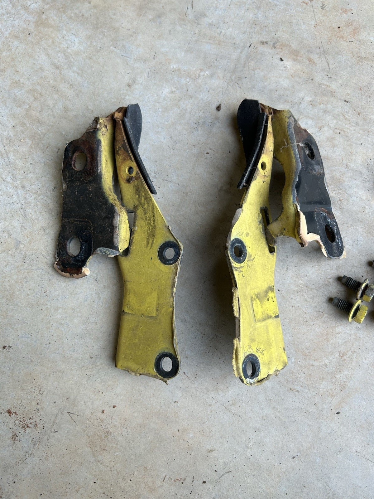 1990-1996 Nissan 300ZX Z32 Hood Hinge Set Pair Left and Right Side OEM /BOLTS