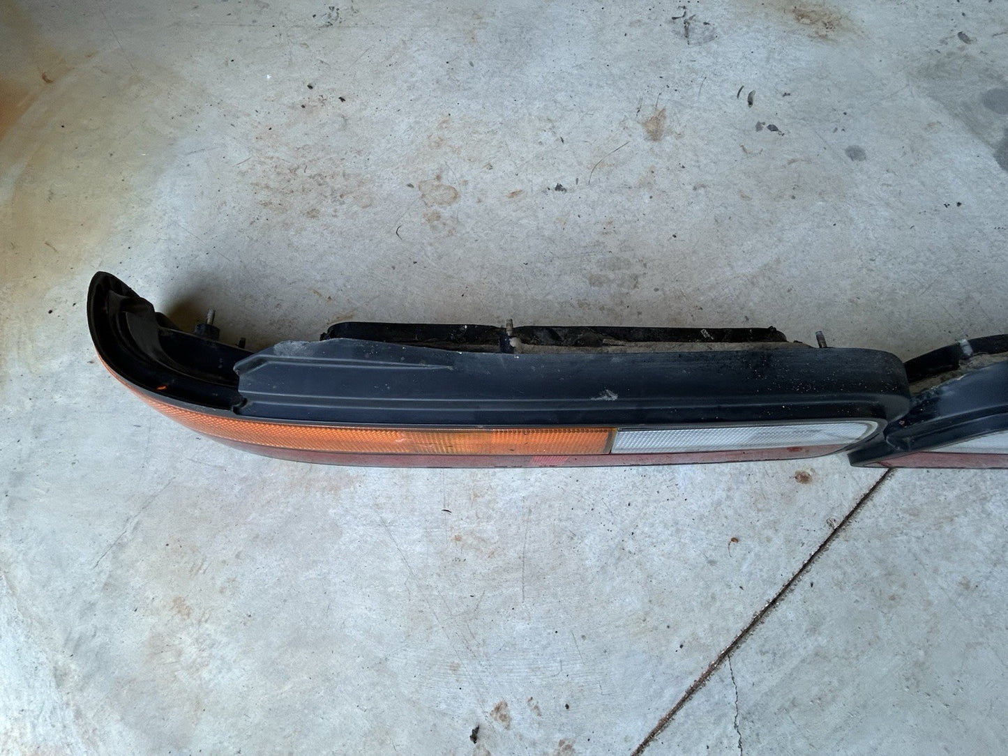 89-94 Nissan 240sx S13 Coupe Tail Light Set Passenger And Driver Side.