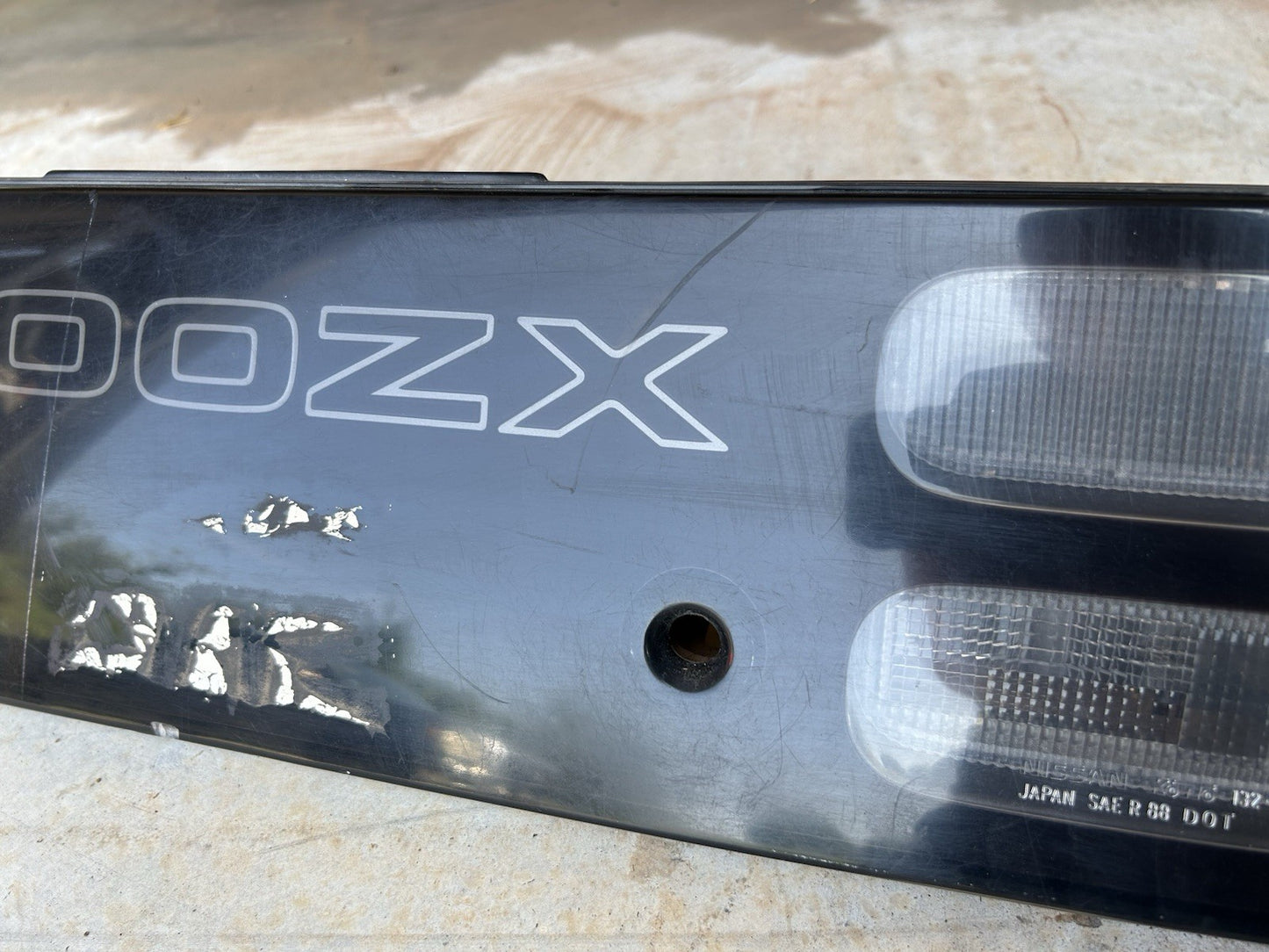 90-96 Nissan 300zx Z32 OEM Rear Center Tail Reverse Light Panel