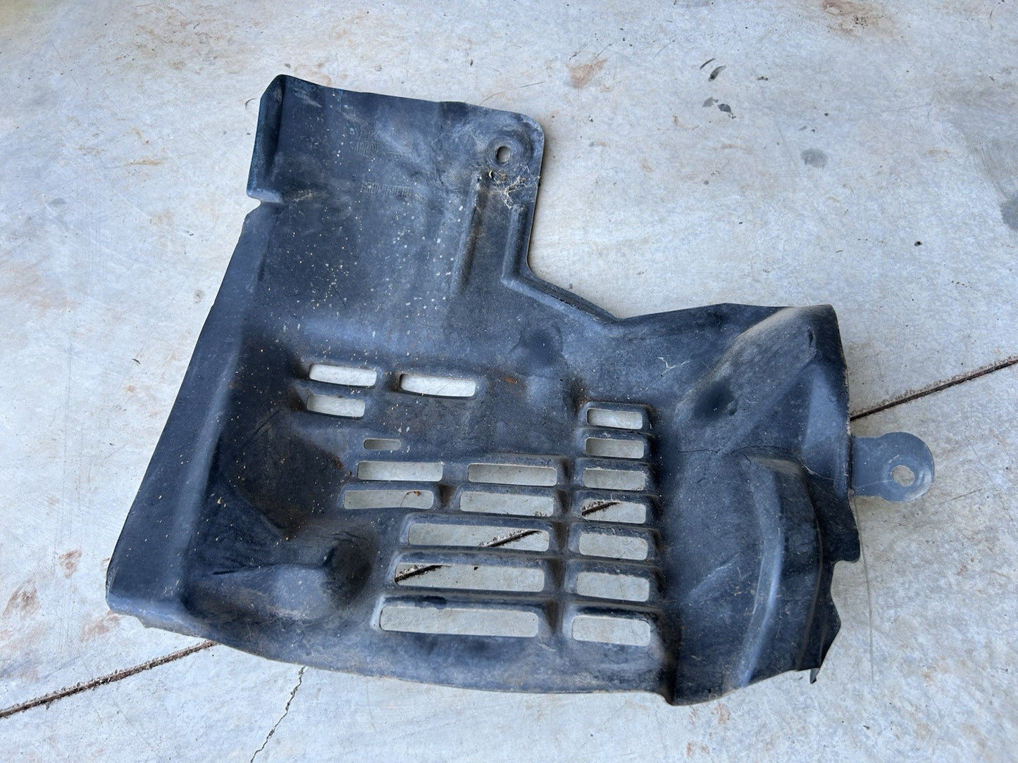 Splash Shield OEM 95-96 Nissan 240SX Front Right Front Section Passenger