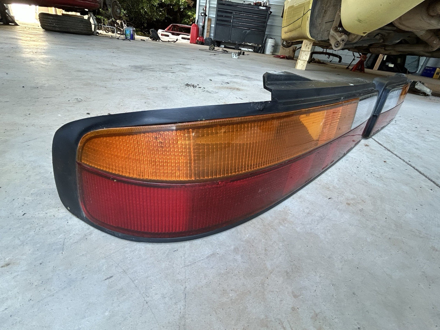 89-94 Nissan 240sx S13 Coupe Tail Light Set Passenger And Driver Side.