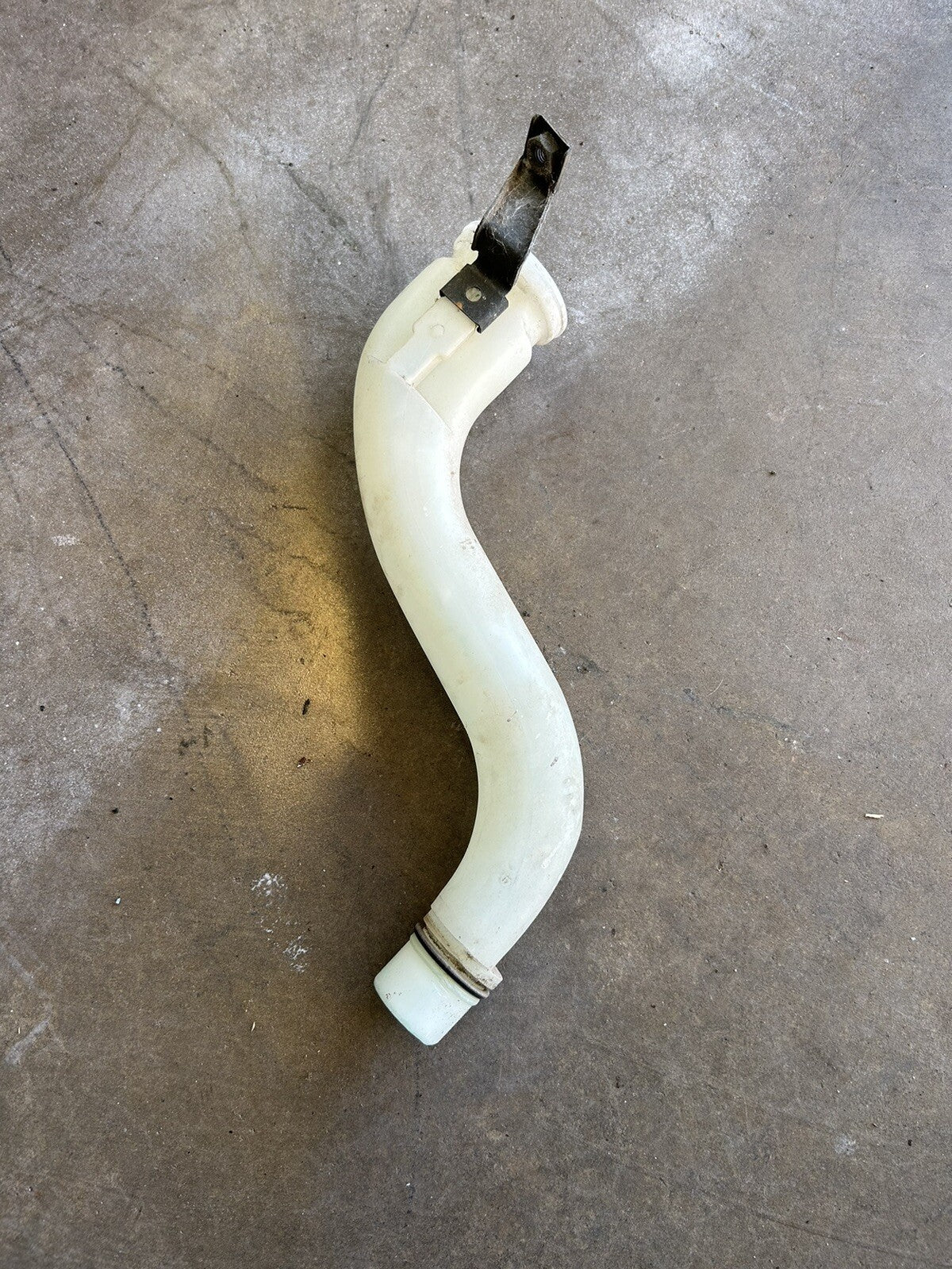 89-94 OEM Nissan S13 240sx Washer Bottle Filler Neck