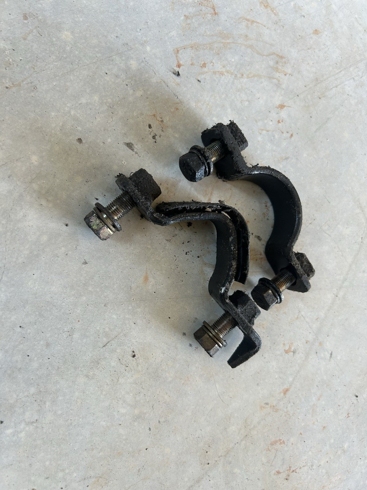 95-98 Nissan 240sx S14 Steering Rack Mount Brackets Bracket Set Left Right OEM