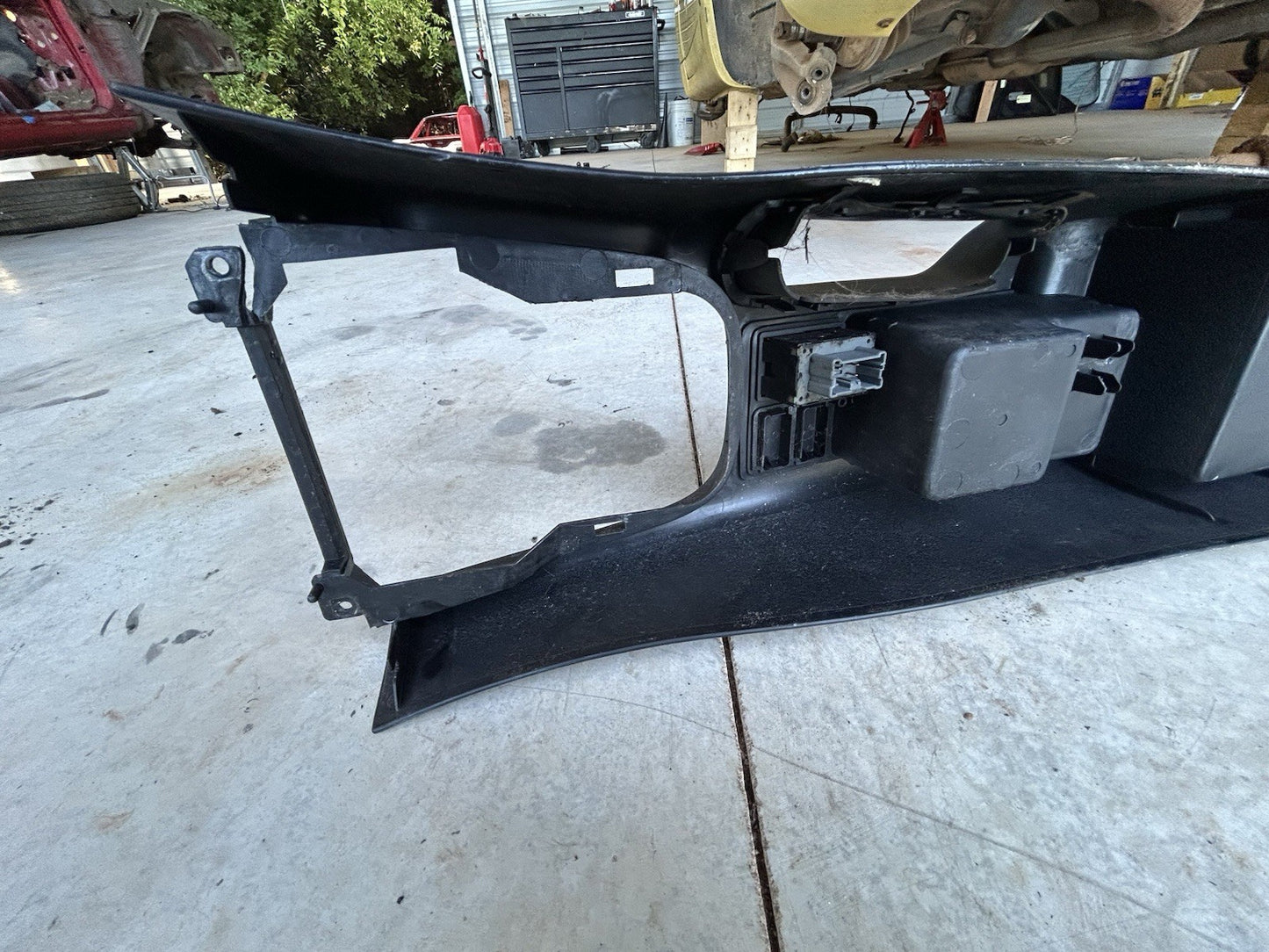 95-98 Nissan 240sx S14 OEM Interior Center Console Black