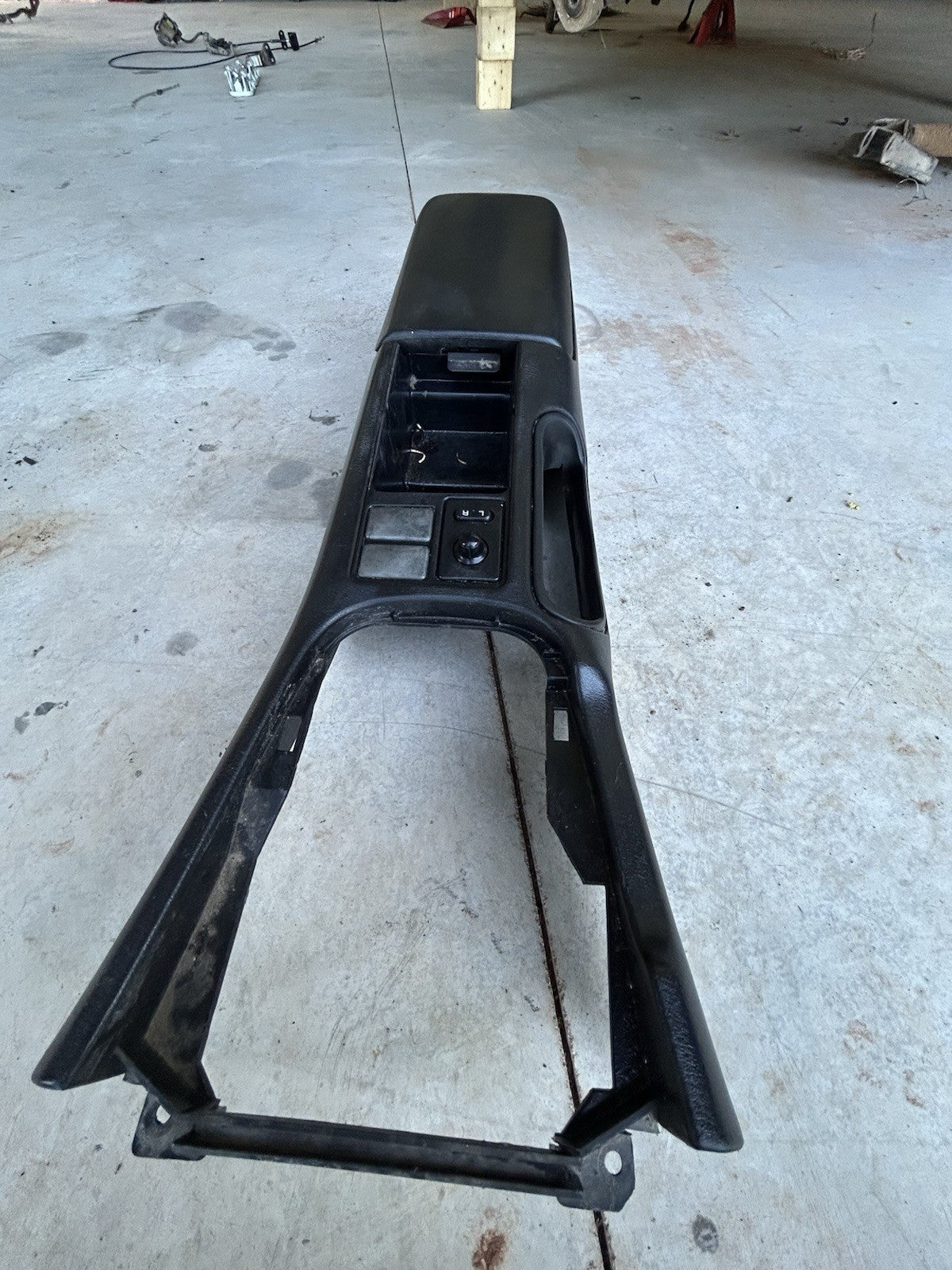 95-98 Nissan 240sx S14 OEM Interior Center Console Black