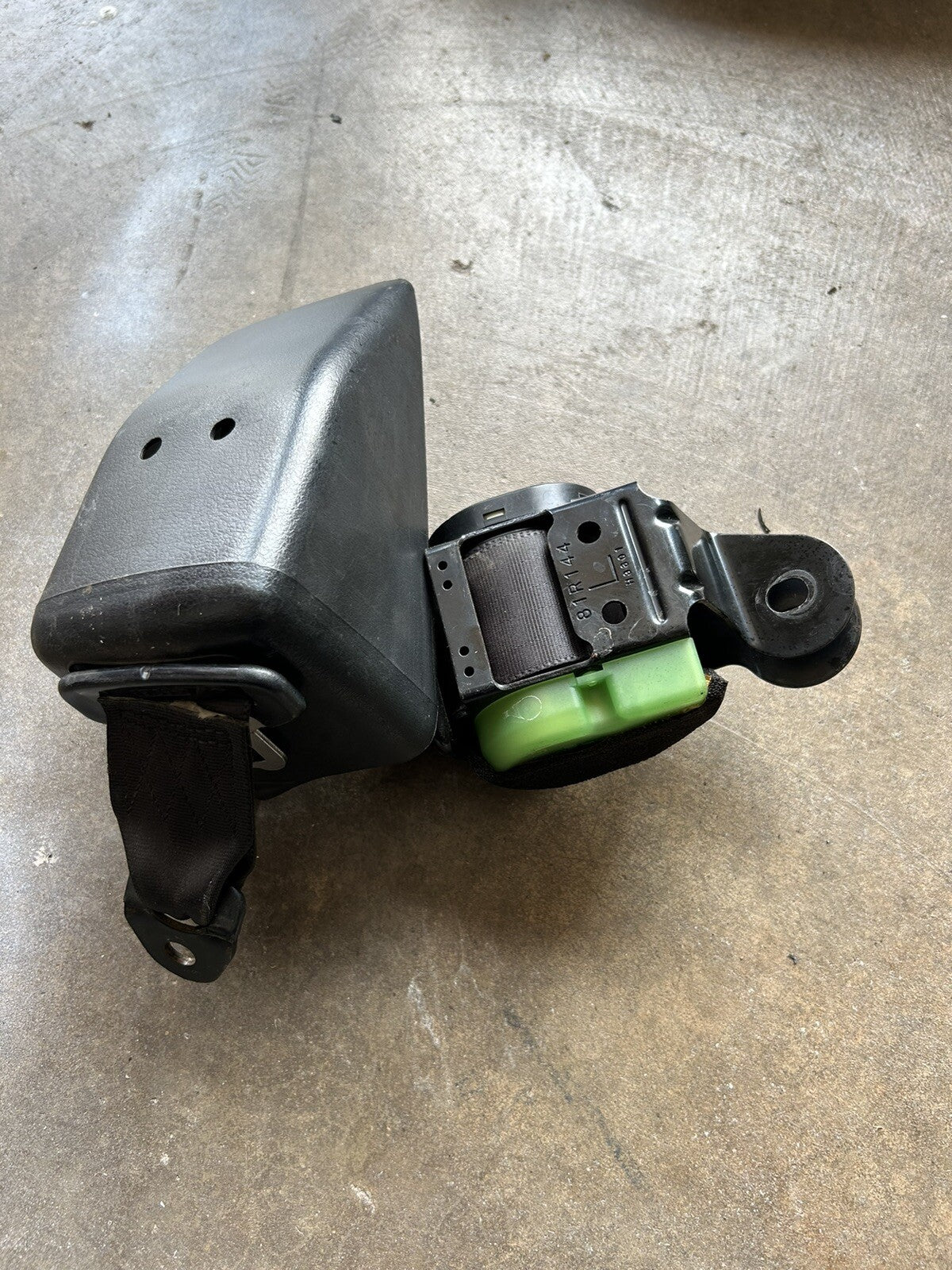 1991-1994 Nissan 240SX KA24DE S13 Driver Left Rear Seat Belt Retractor