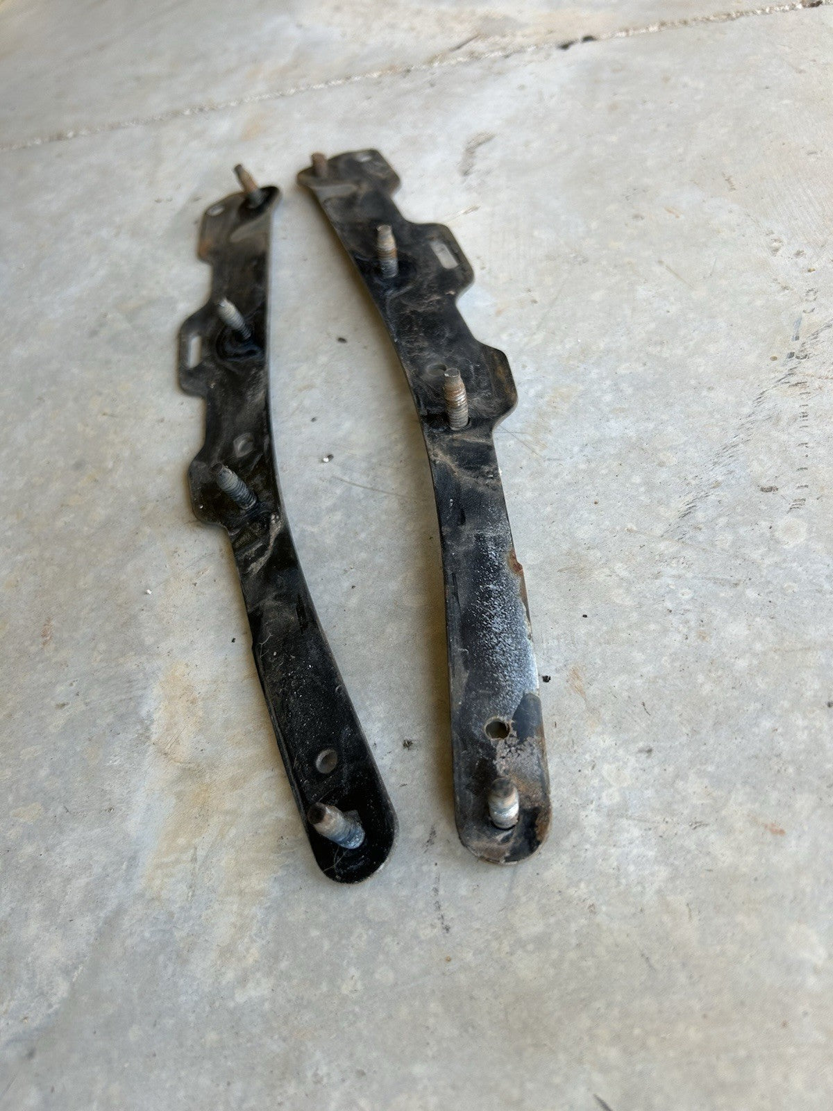 91-94 Nissan 240sx S13 Front DOHC Bumper Mount Bracket Retainer Set OEM LH RH