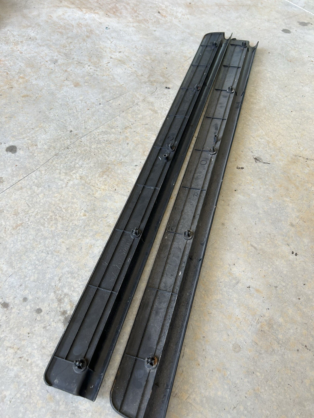 1989-1993 Nissan 240sx S13 Passenger RH LH Door Sill Scuff Plates Trim W/ Clips