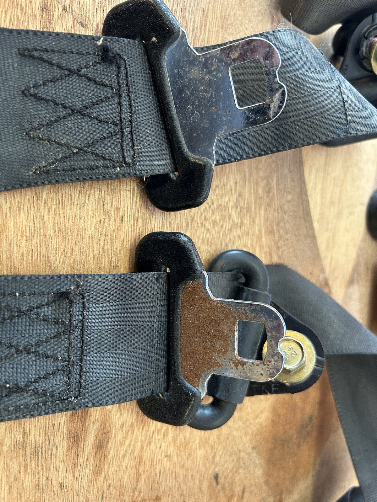 1991-1993 Nissan 240SX COUPE Rear Seat Belts! Pair OEM S13 Black