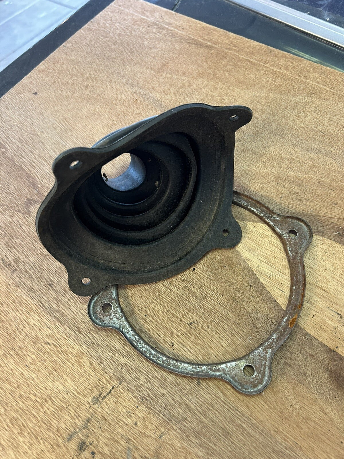 JDM OEM Nissan 240SX 180SX S13 S14 Used Lower Upper Shift Boot Dust W Ring