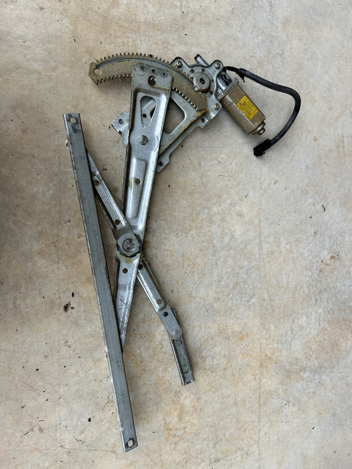 90-96 Nissan 300zx Z32 Driver Side Window Regulator Motor 2+0 OEM - Tested