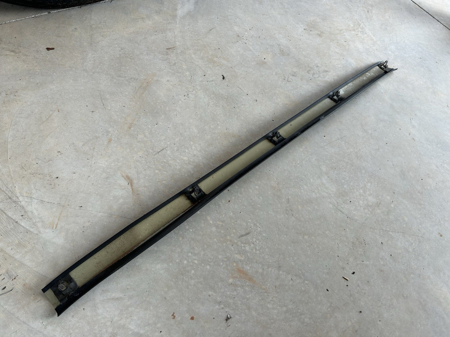 1989-1994 Nissan 240SX S13 Roof Headliner Retainer Molding Trim Strip OEM