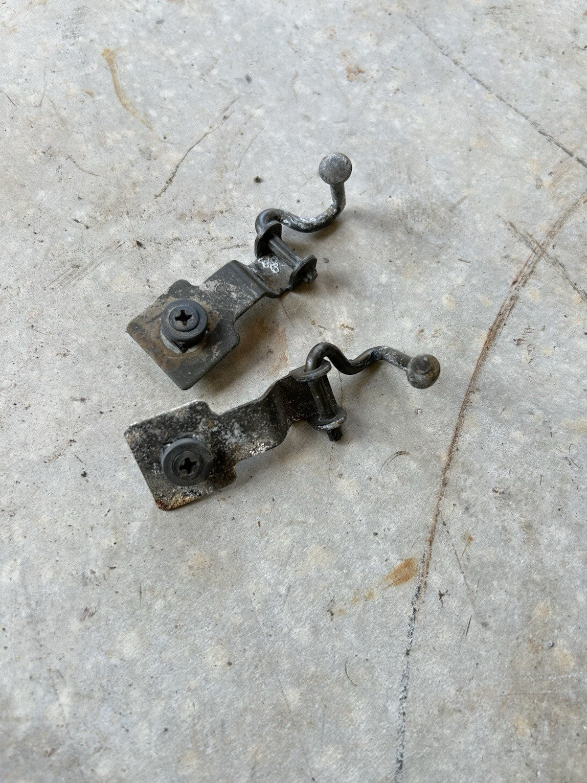 90-96 Nissan 300ZX Z32 OEM Floor Mat Brackets Holders