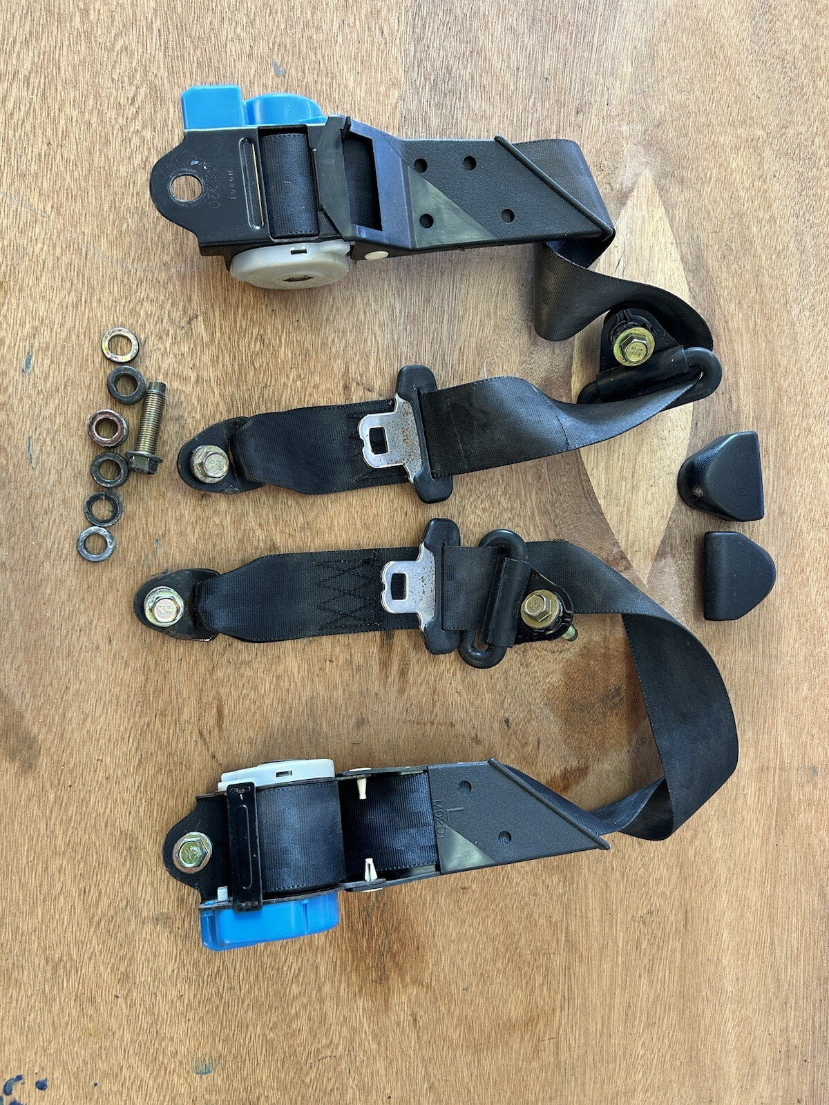 1991-1993 Nissan 240SX COUPE Rear Seat Belts! Pair OEM S13 Black