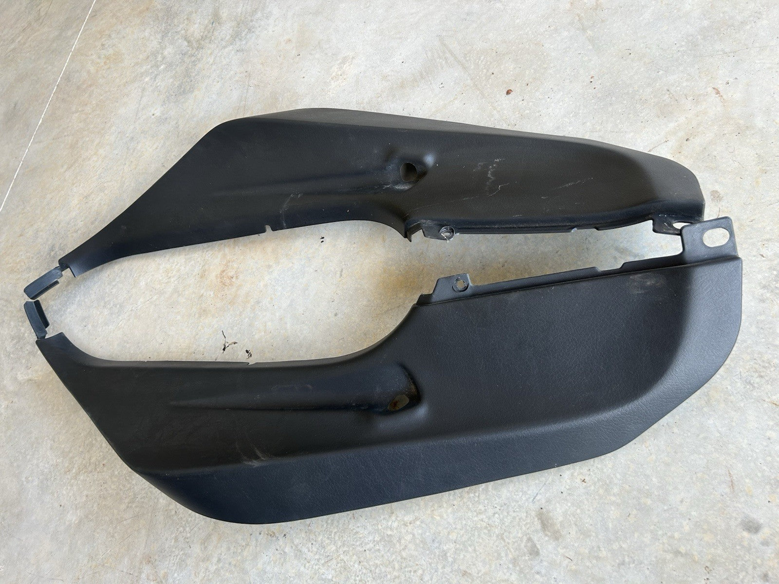 90-96 Nissan 300zx Z32 2+0 Rear Hatch Plastic Trim Black PAIR L/R OEM