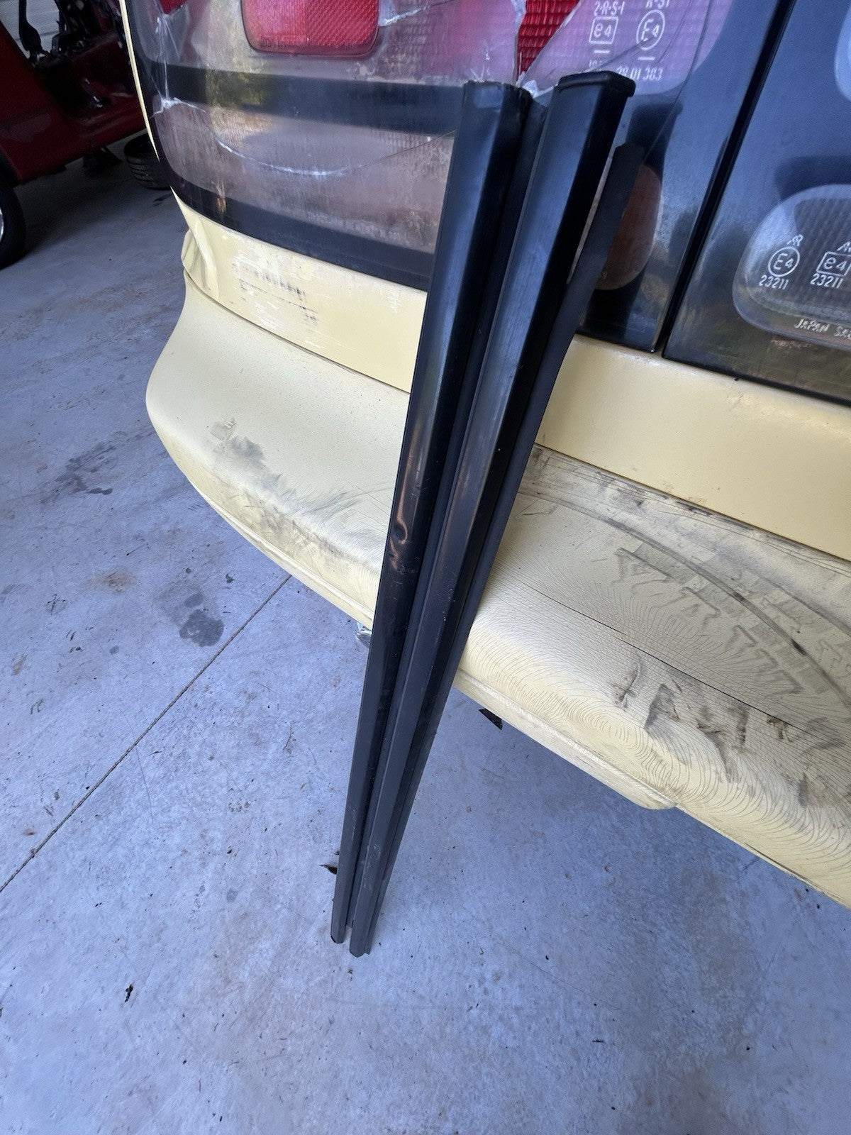 89-94 Nissan 240sx S13 OEM Upper Door Belt Molding Trim  Right & Left Door Trim
