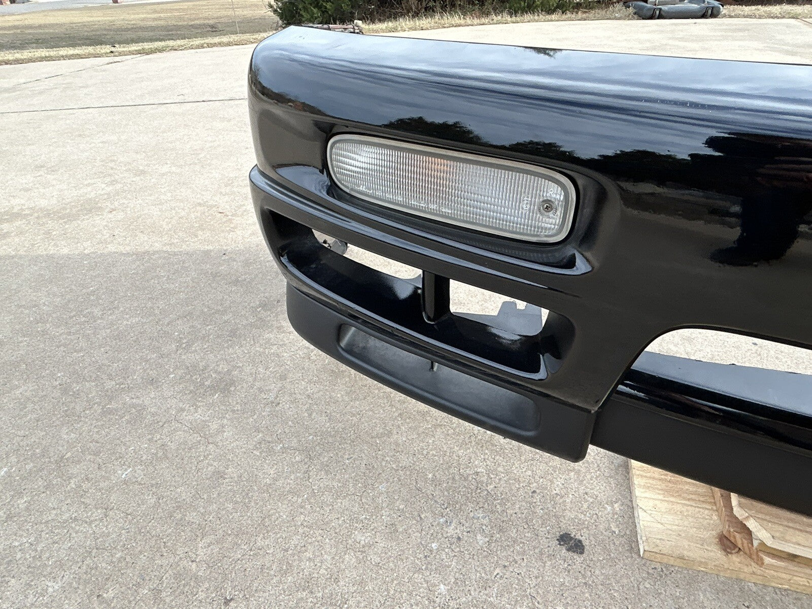 1995-1998 Nissan 240SX S14 OEM Front KOUKI Bumper w/ LIP W/ Lights USDM