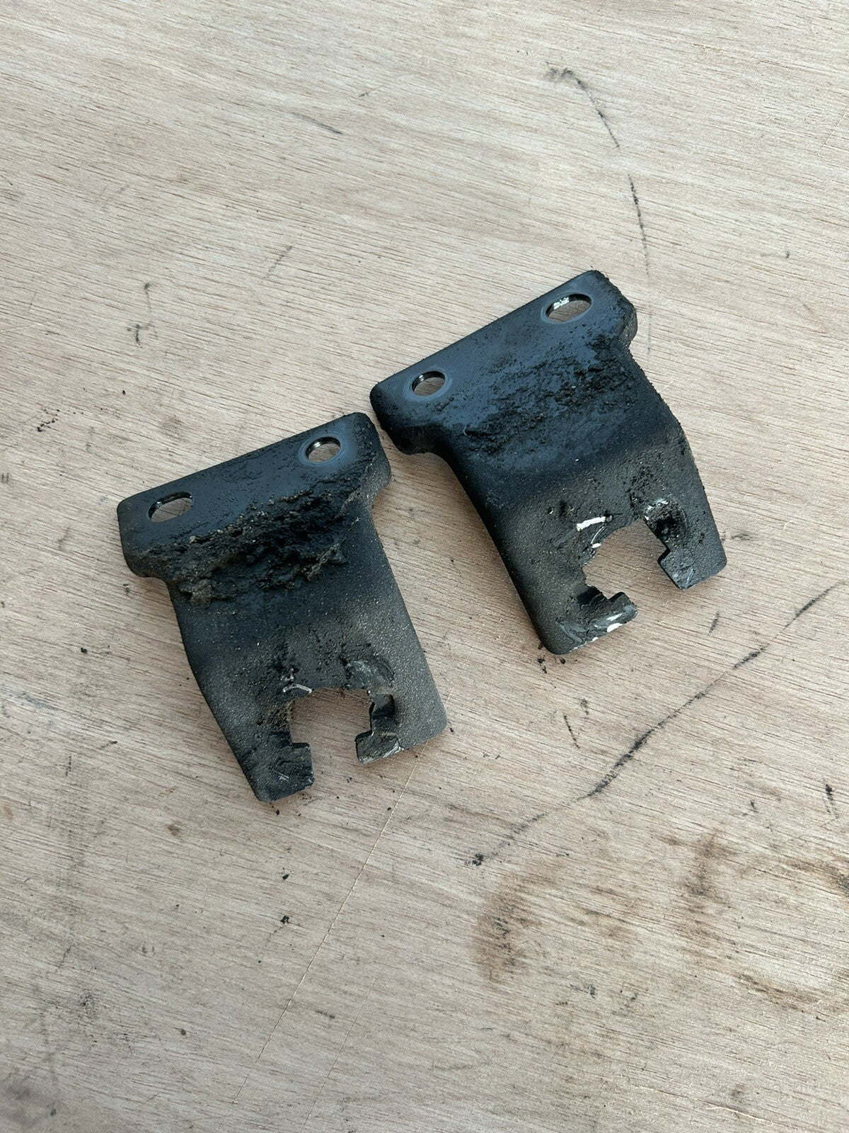 NISSAN 180SX 89-98 FRONT RH & LH LINE BRACKET 54314-35F11 OEM 240SX SILVIA