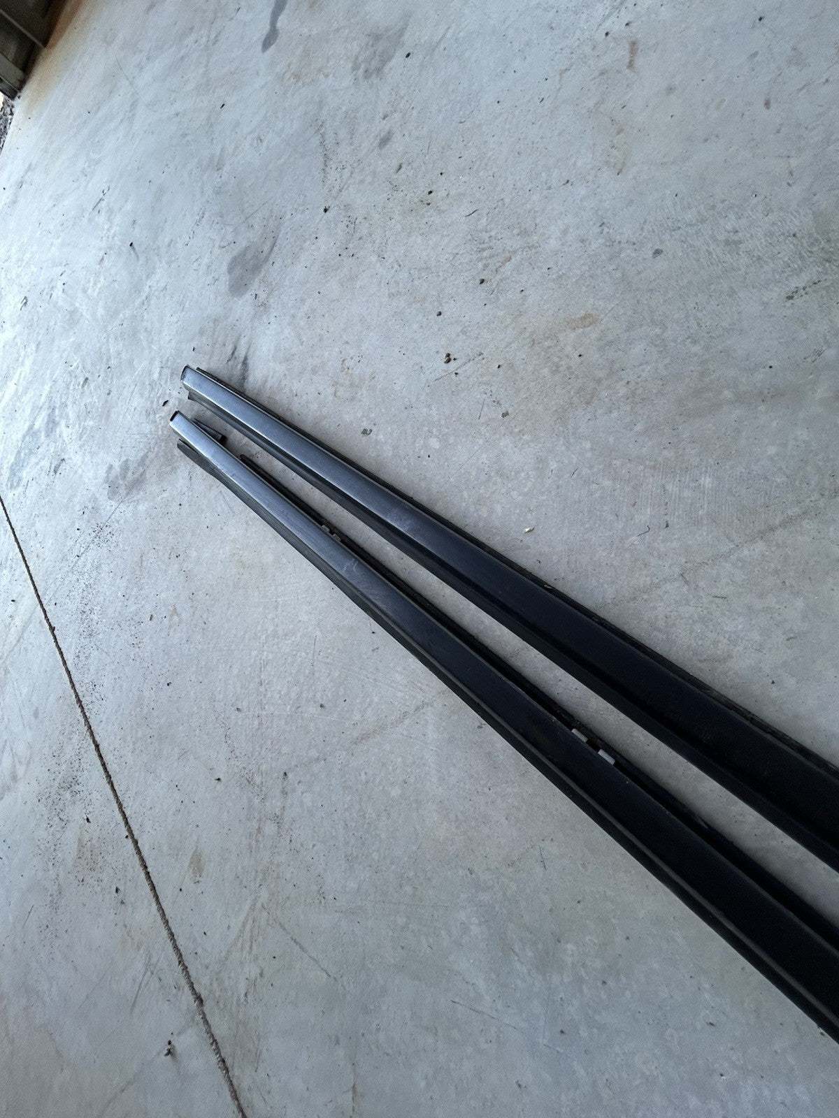 89-94 Nissan 240sx S13 OEM Upper Door Belt Molding Trim  Right & Left Door Trim