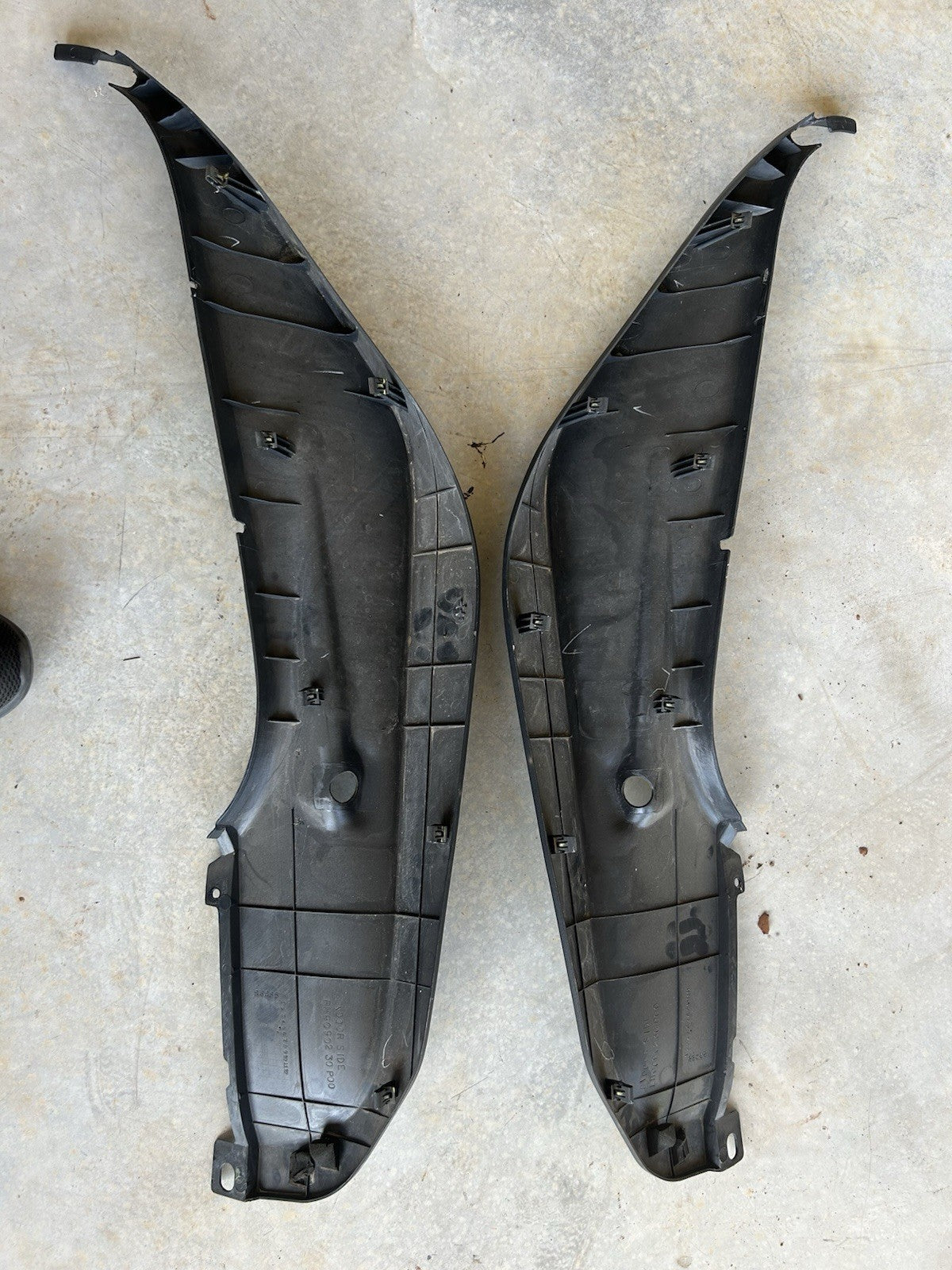 90-96 Nissan 300zx Z32 2+0 Rear Hatch Plastic Trim Black PAIR L/R OEM
