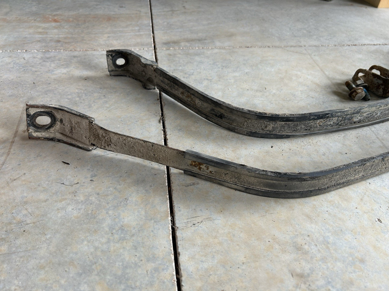 89-94 Nissan 240sx S13 OEM Gas Fuel Tank Reservoir Mount Straps PAIR