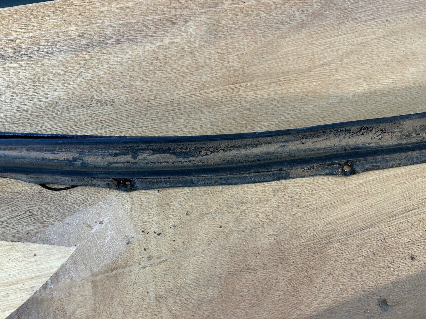 1991-1994 Nissan 240SX Convertible VERT OEM Rubber Weatherstrip Top To Roof Seal