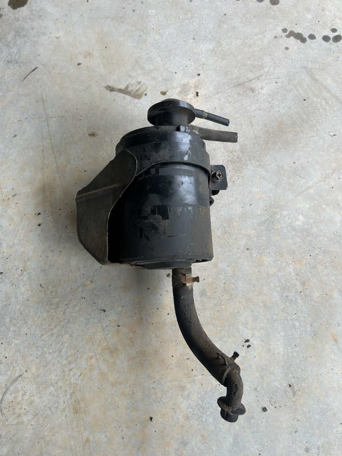 1989-1993 Nissan 240sx S13 Fuel Vapor Canister OEM Engine Bay