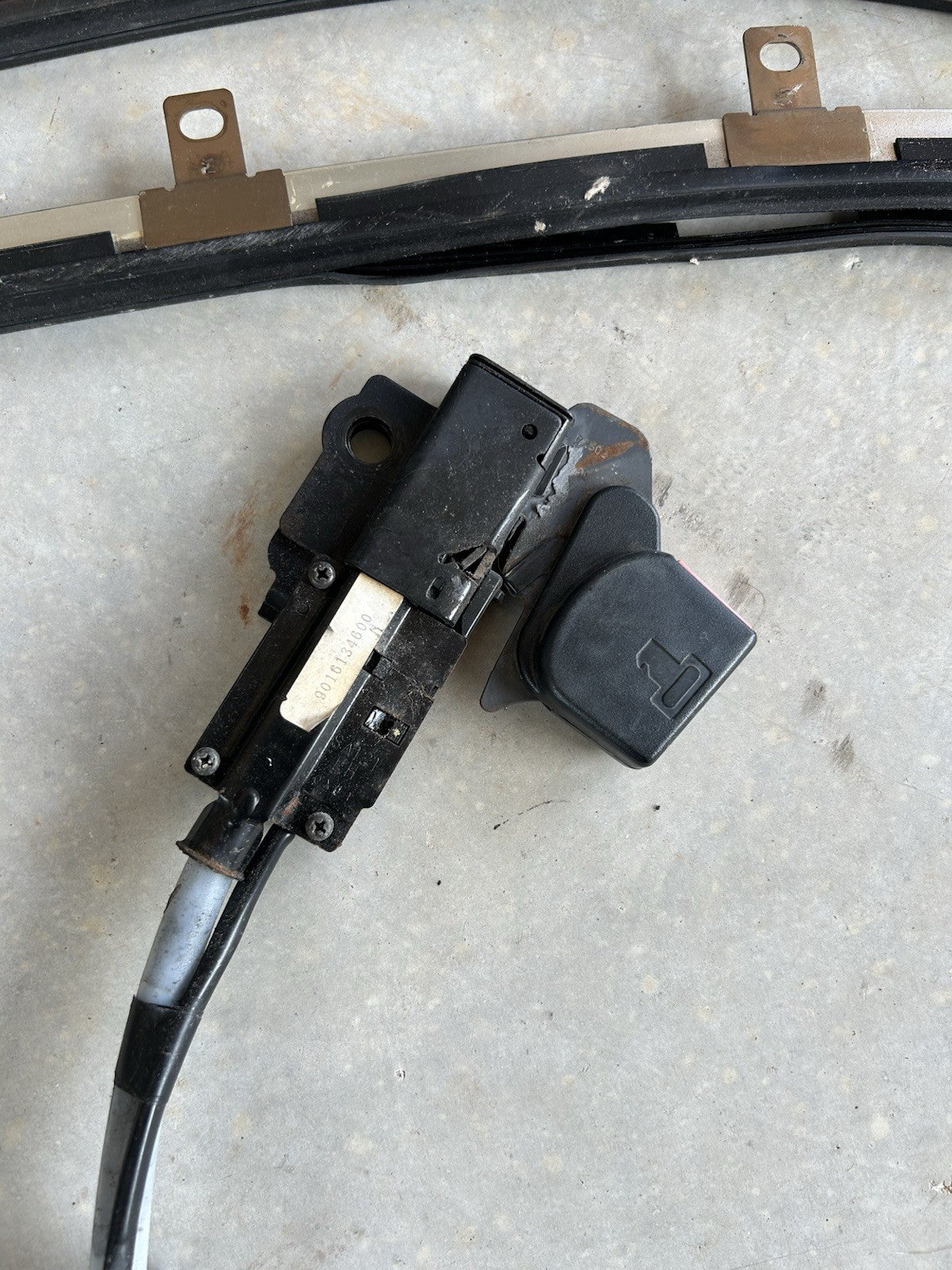 89-94 Nissan 240sx RH & LH SET Automatic Seatbelt Motor/Track S13 Seat Belt Auto