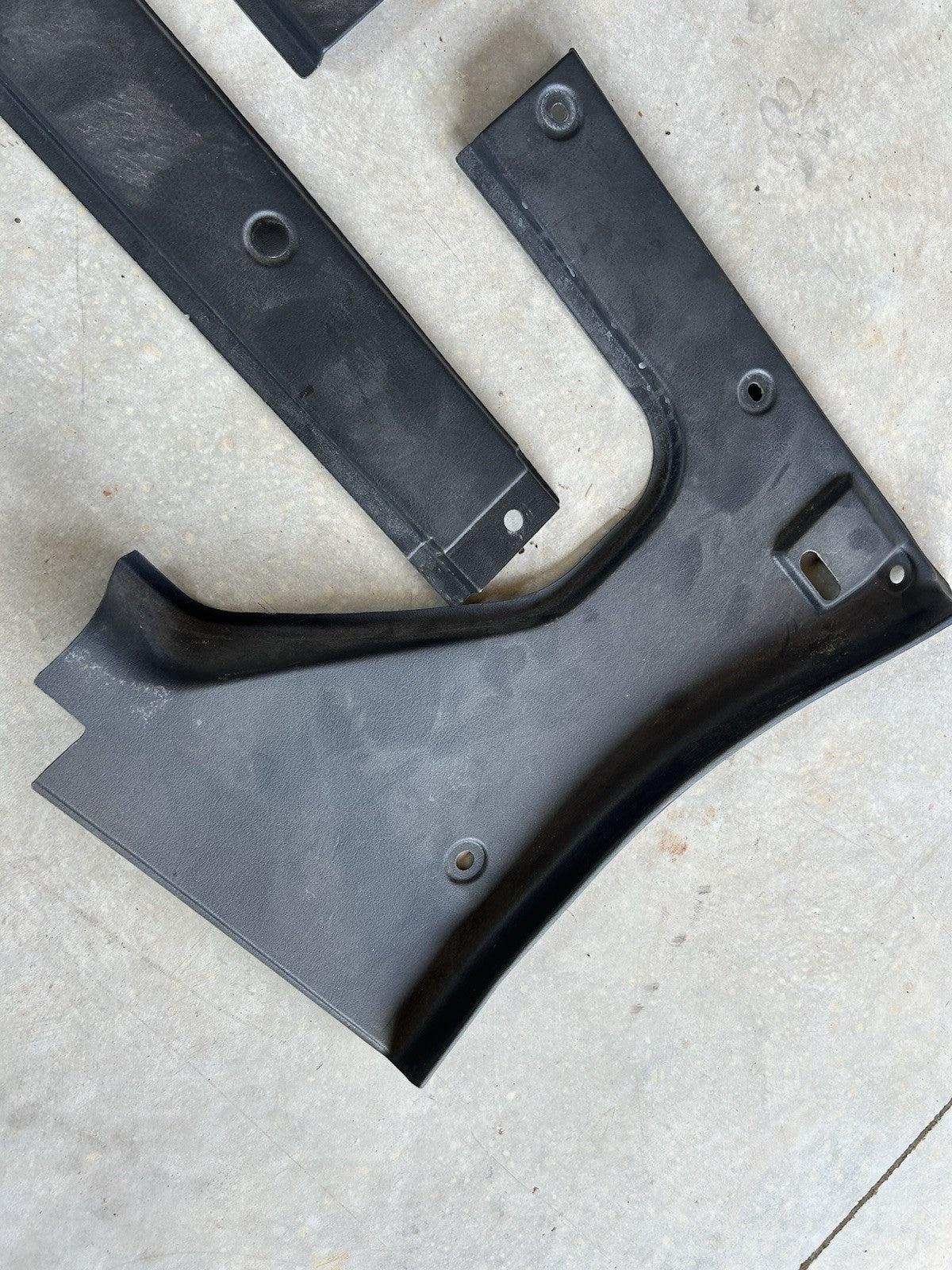 89-94 Nissan 240sx Coupe Right Trunk Opening Trim S13 Rear Seat Plastic Cover