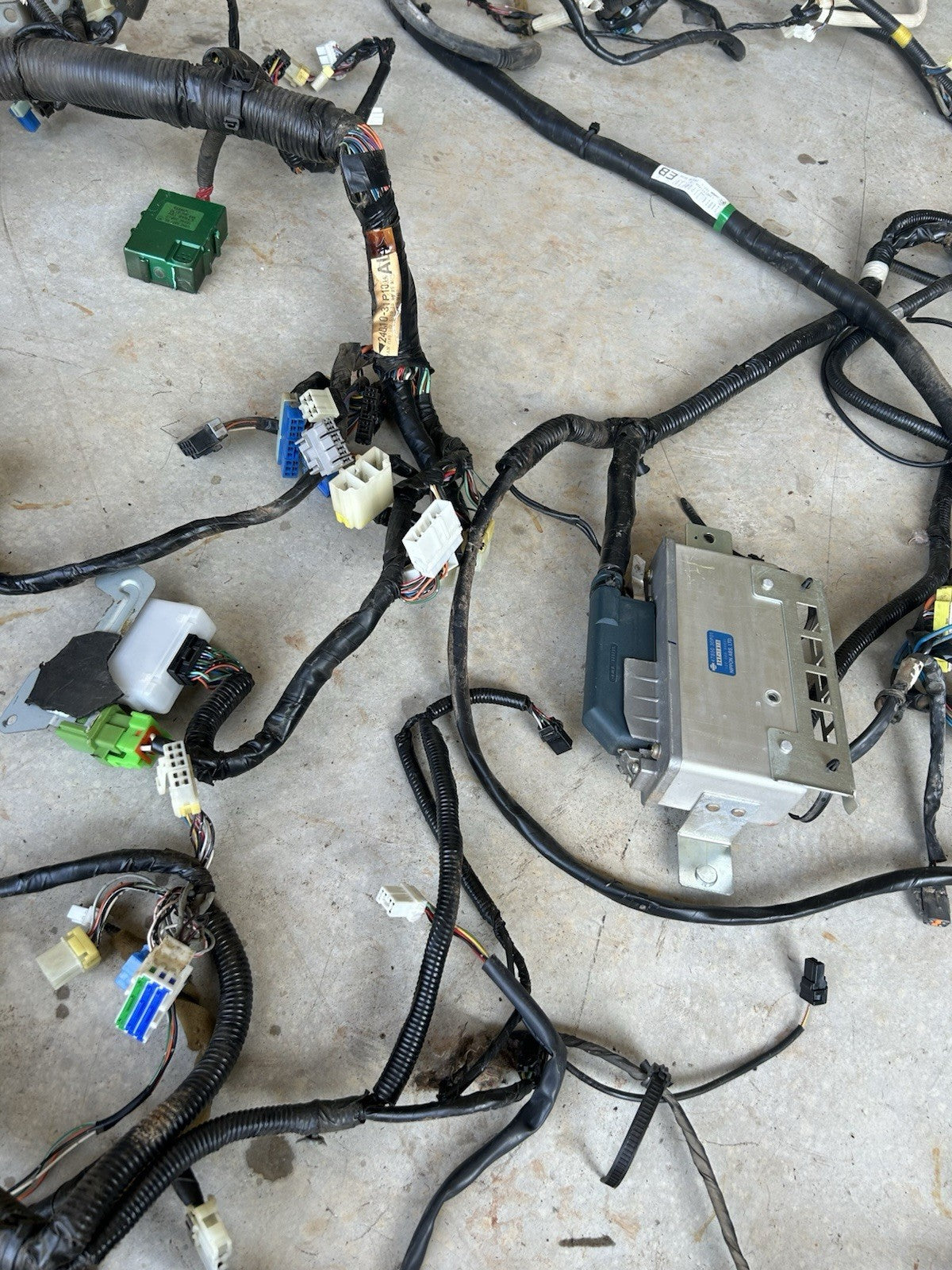 1990 NISSAN Z32 300ZX 2+0 COUPE A/T UNDER DASH WIRE WIRING HARNESS OEM