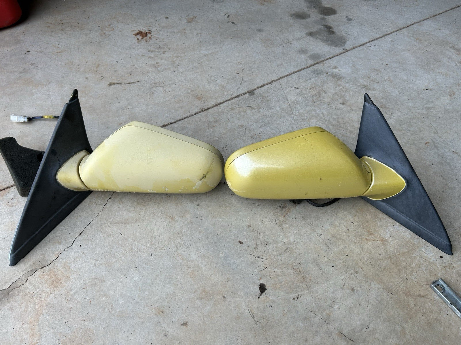 90-96 Nissan Z32 300zx Left & Right Door Exterior Side Power Mirror OEM Yellow