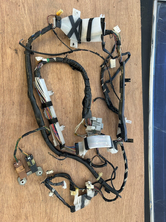 95-96 Nissan 240sx S14 Middle Body Harness Chassis Wiring inTerior Mid left