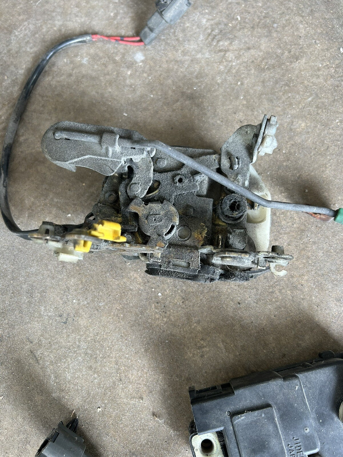 1989-1994 Nissan 240SX S13 Right Power Door Latch OEM W/ Actuator