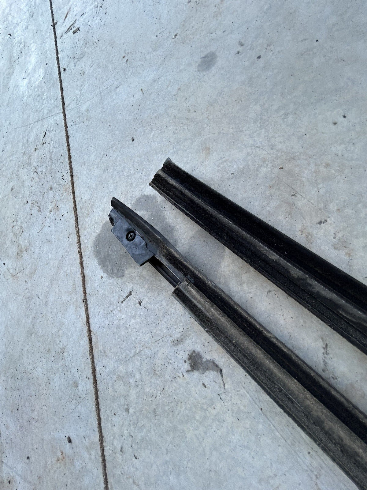 89-94 Nissan 240sx S13 OEM Upper Door Belt Molding Trim  Right & Left Door Trim